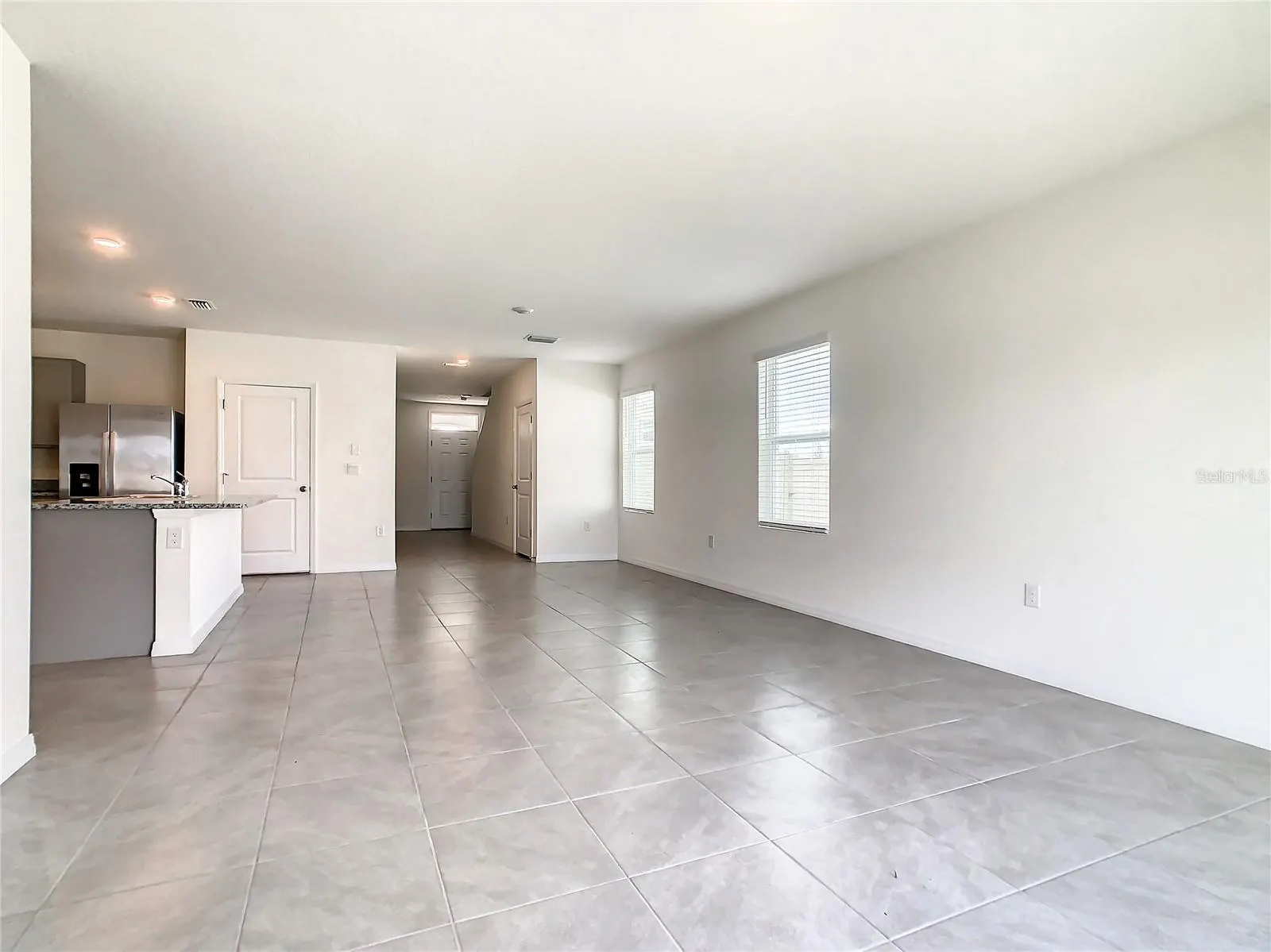 16506 MOSAIC OAR DR