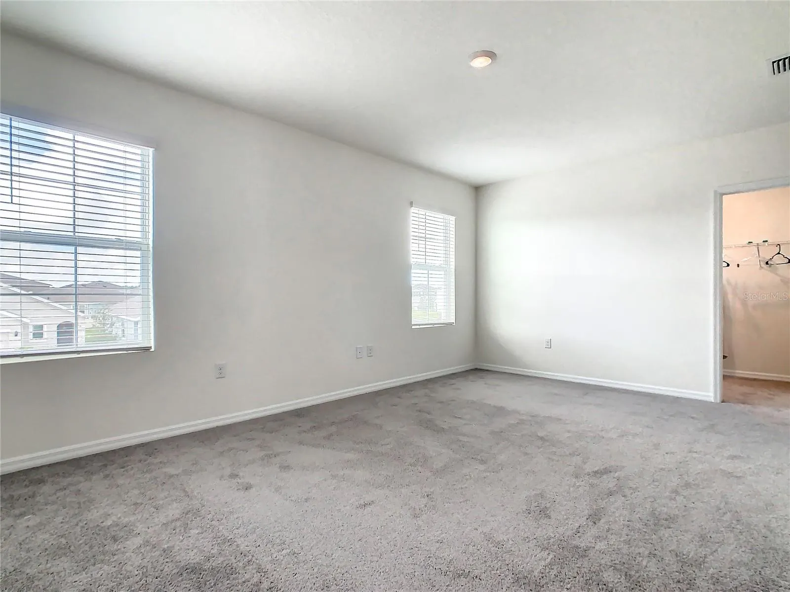 16506 MOSAIC OAR DR