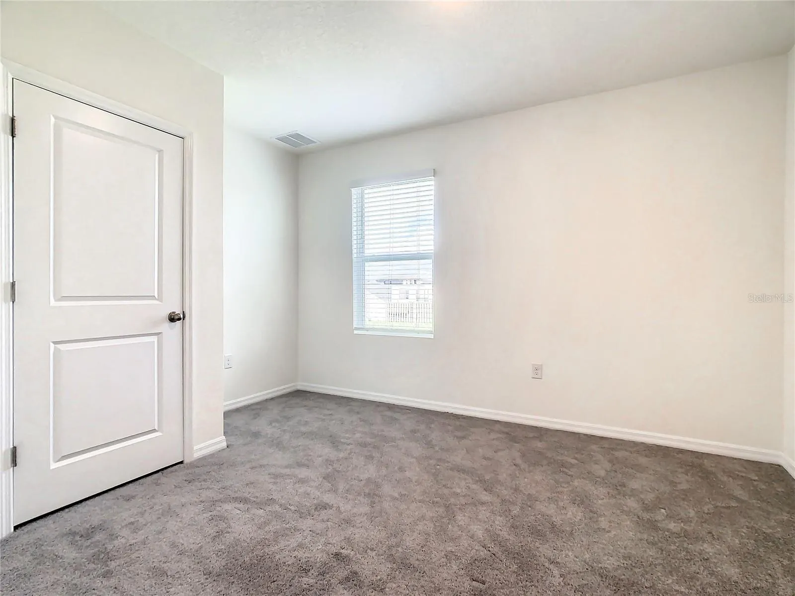 16506 MOSAIC OAR DR