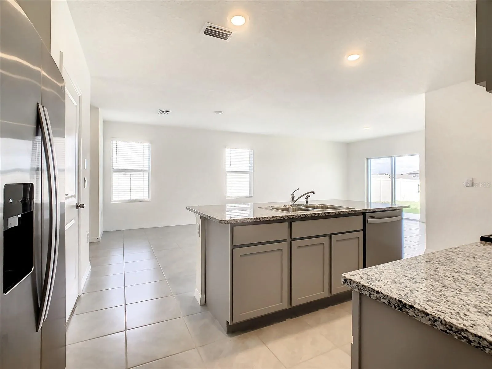 16506 MOSAIC OAR DR
