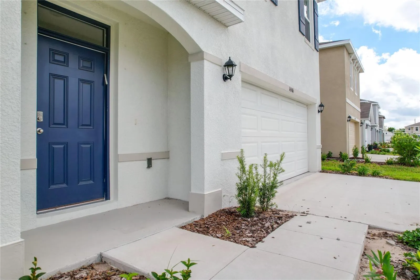 16506 MOSAIC OAR DR