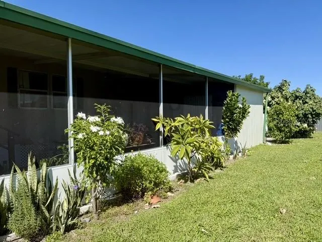 113 W SAINT LUCIA LOOP