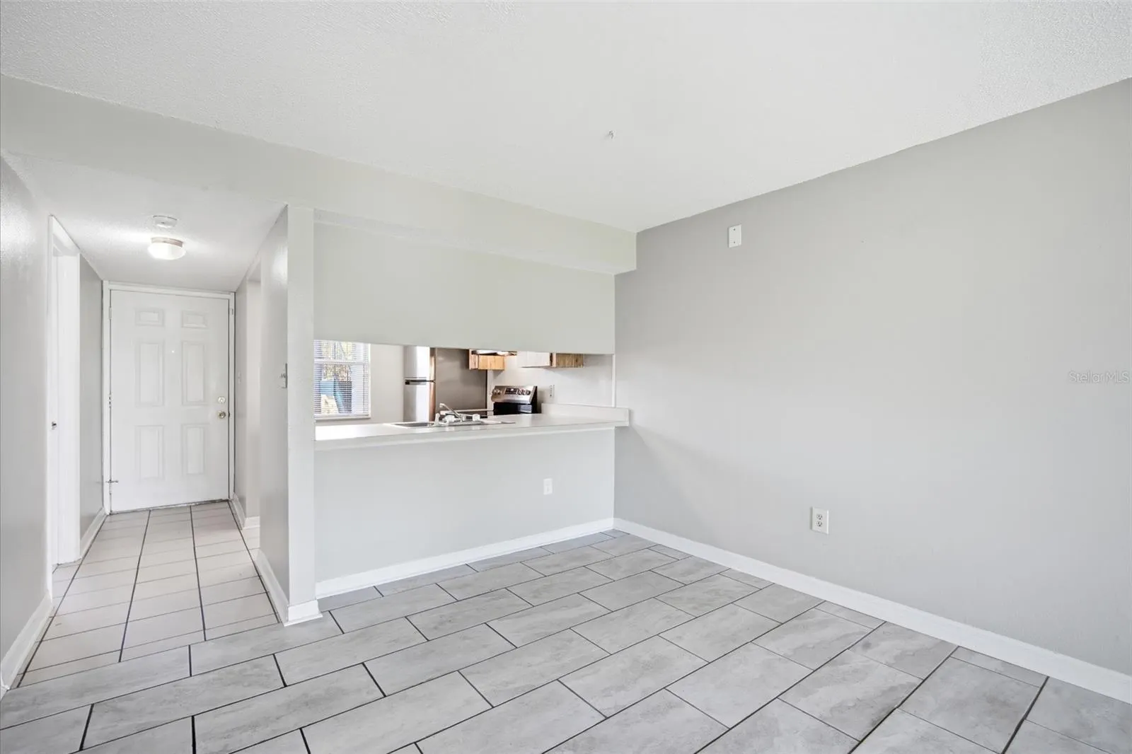 5046 TERRACE PALMS CIR #101 #101