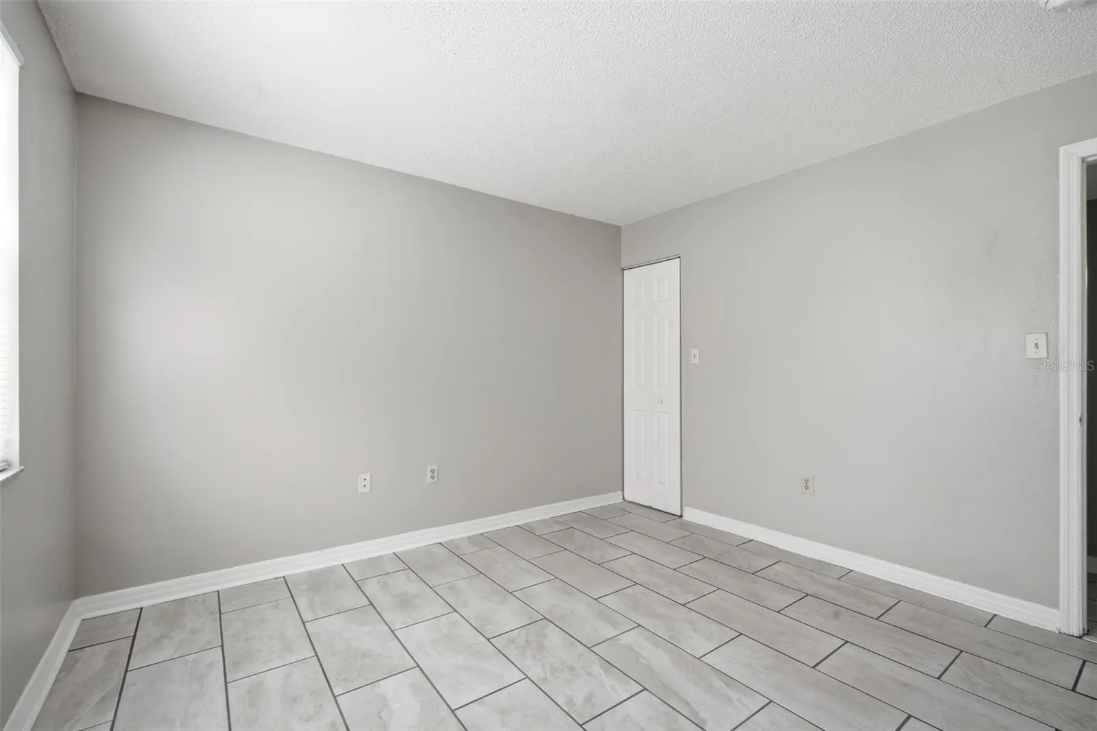 5046 TERRACE PALMS CIR #101 #101