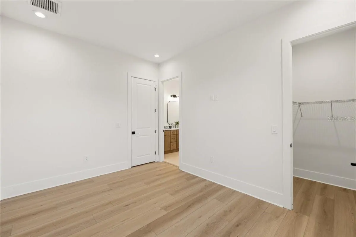 809 E LOUISIANA AVE #2 #2