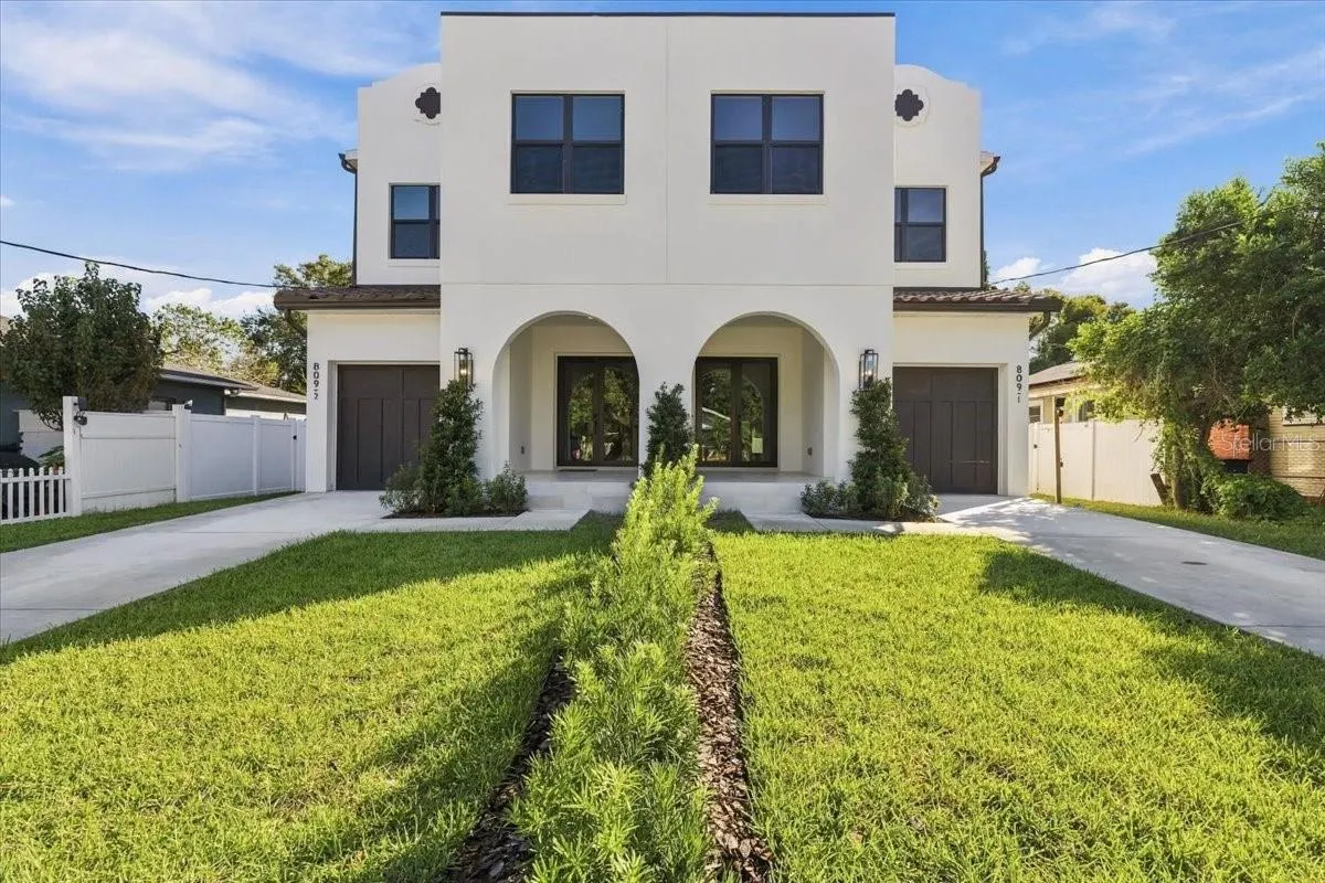809 E LOUISIANA AVE #2 #2