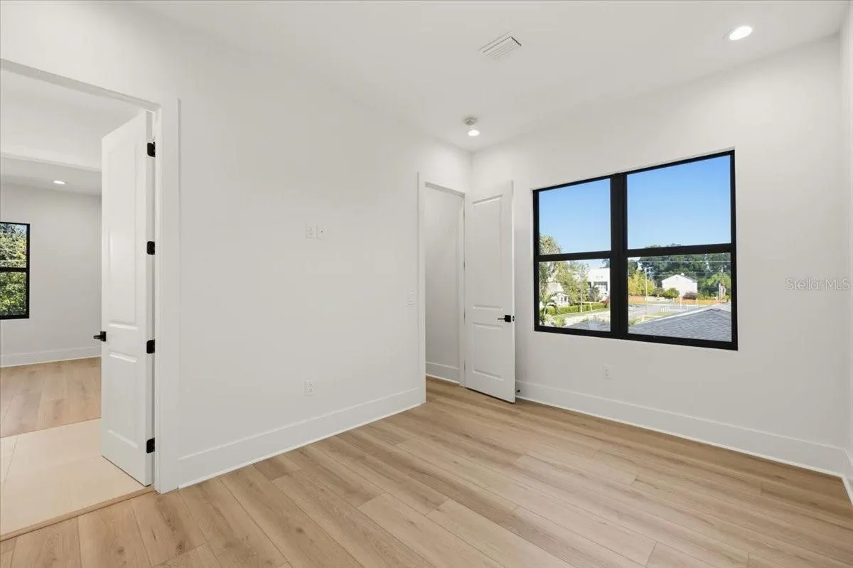809 E LOUISIANA AVE #2 #2