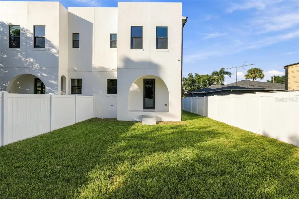 809 E LOUISIANA AVE #2 #2