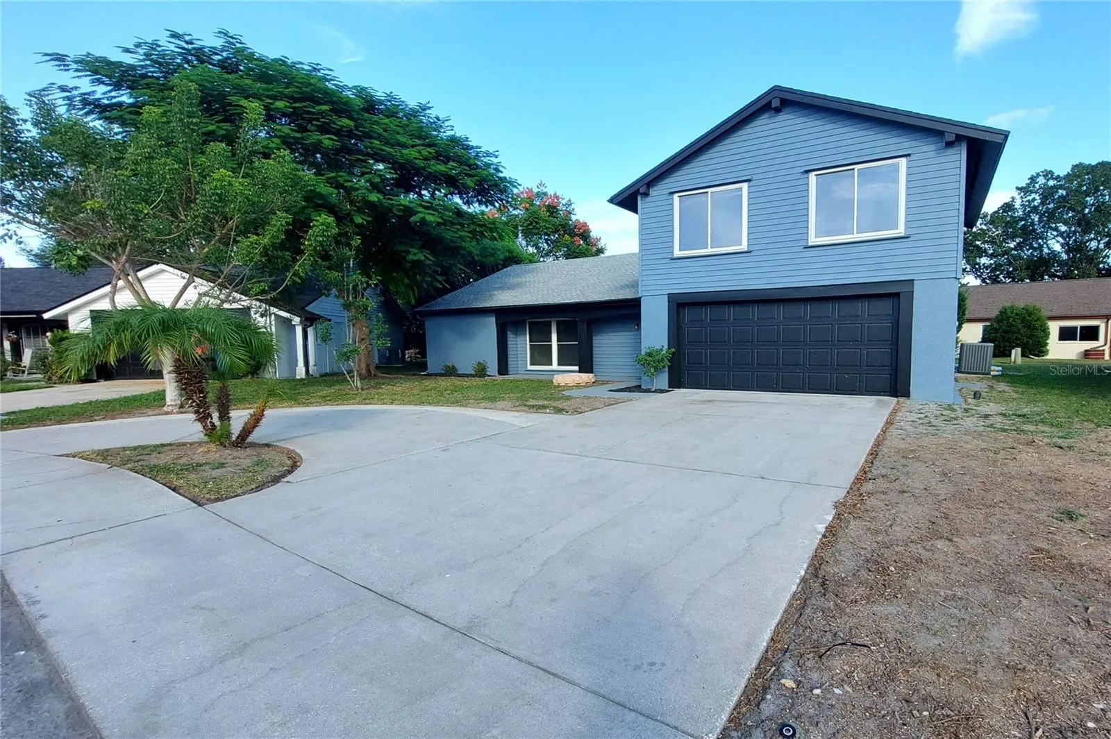 12204 LONGSTRAP LN