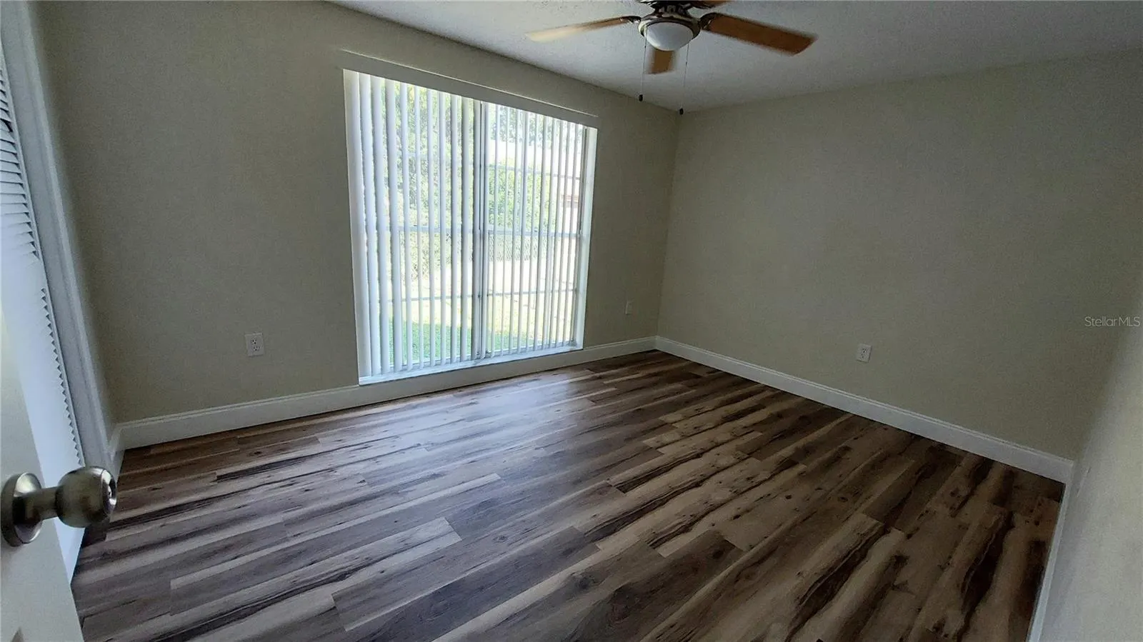 12204 LONGSTRAP LN