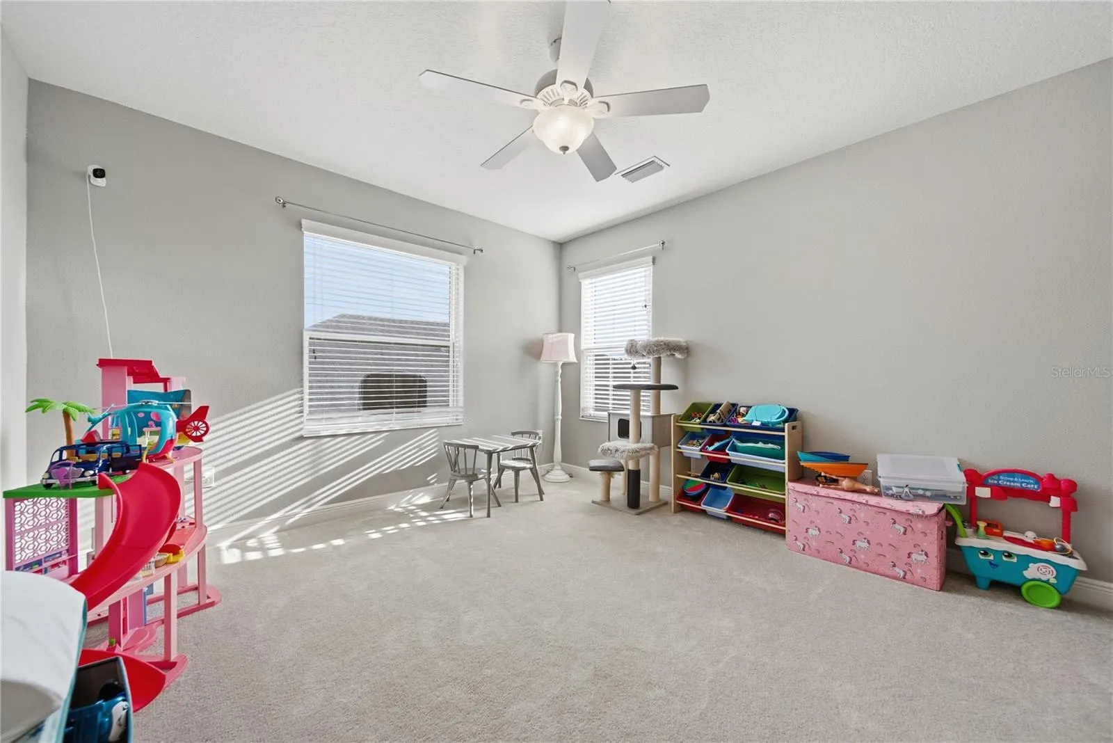 1322 THORNBURY DR