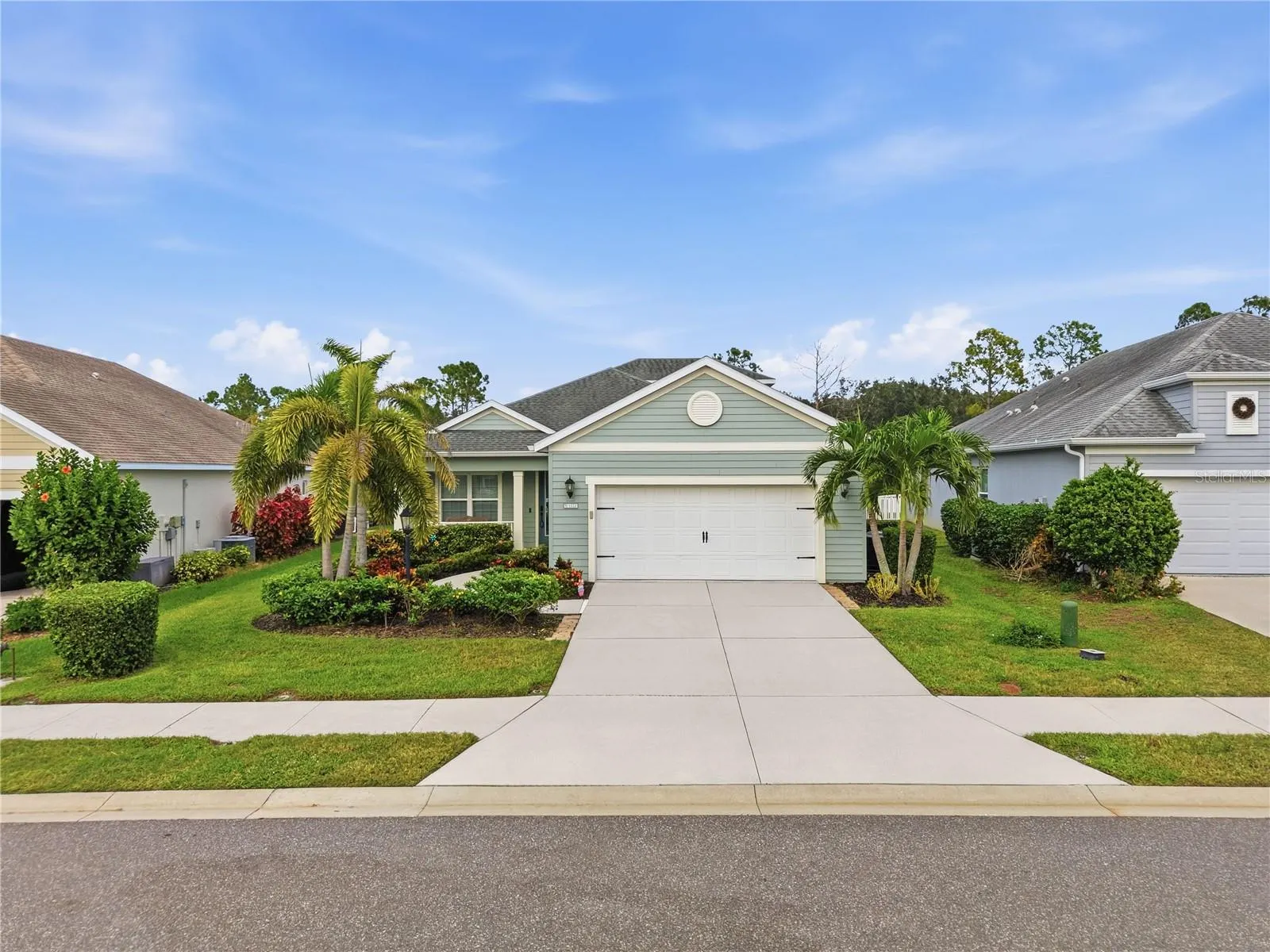 1322 THORNBURY DR