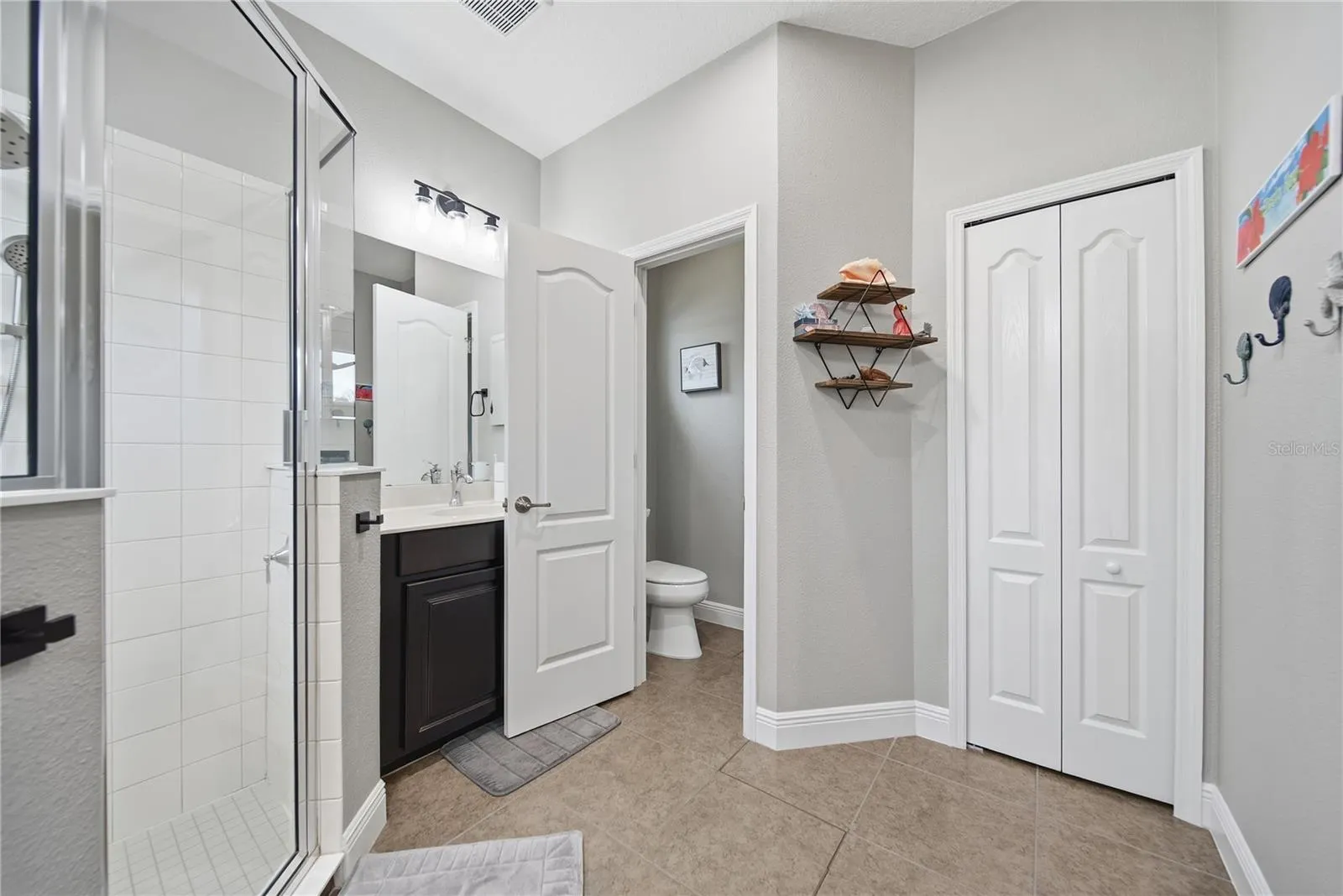 1322 THORNBURY DR