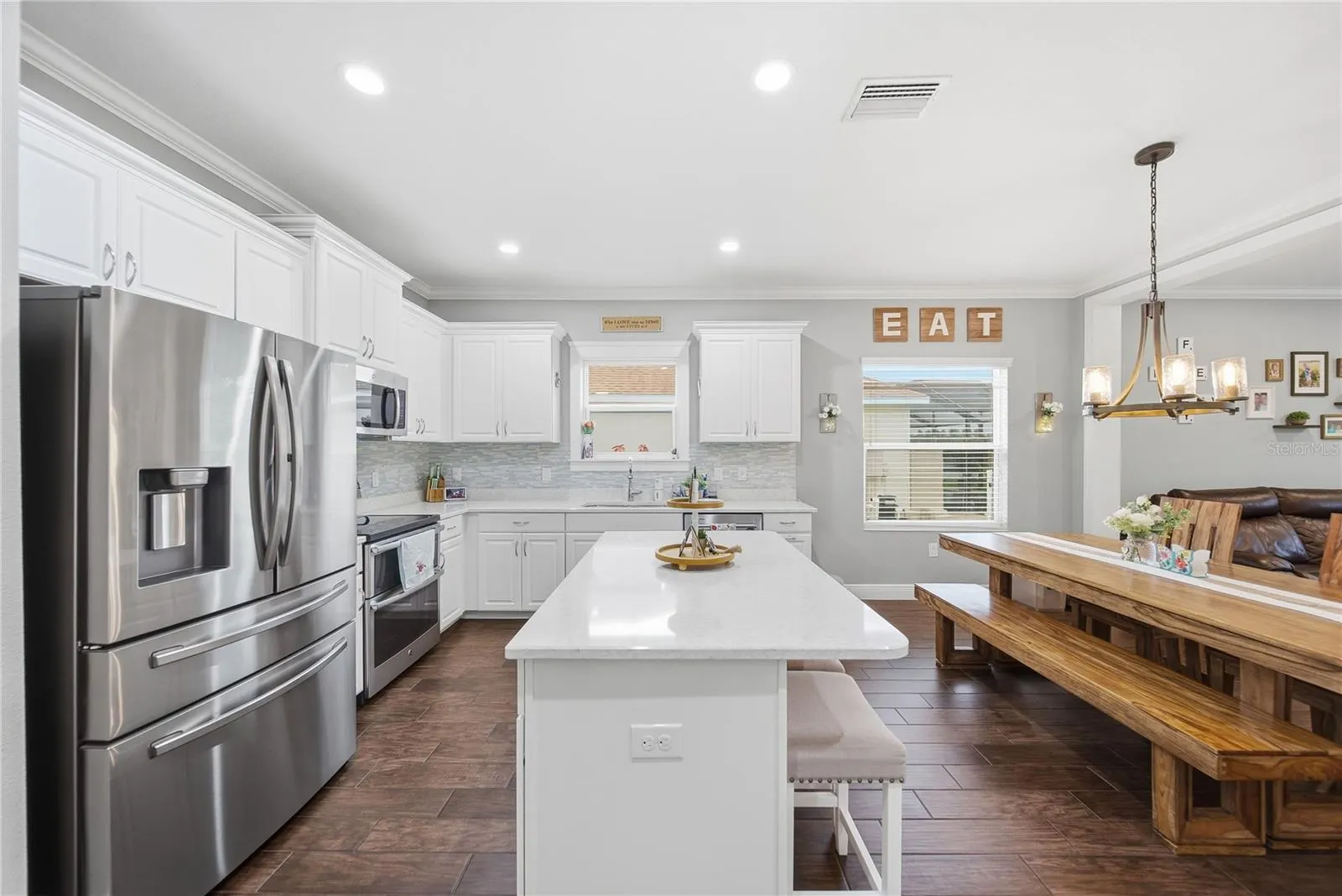 1322 THORNBURY DR