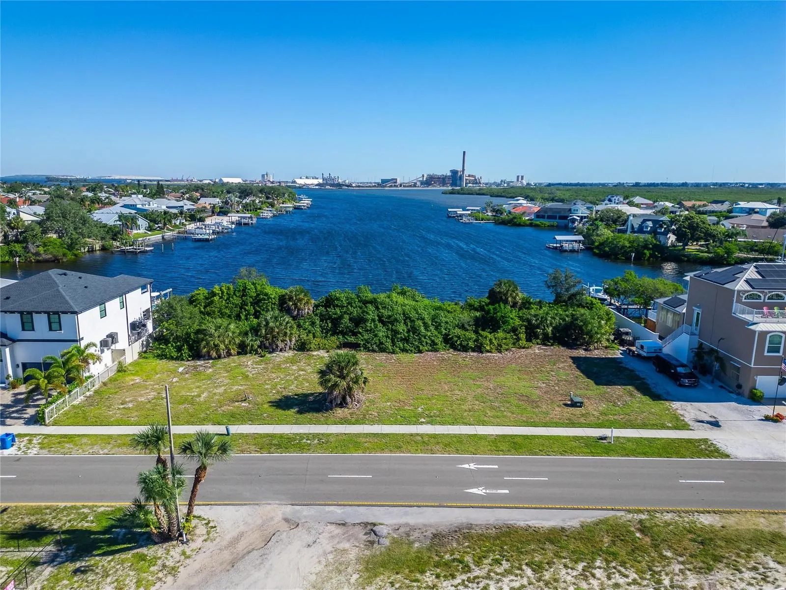 APOLLO BEACH BLVD