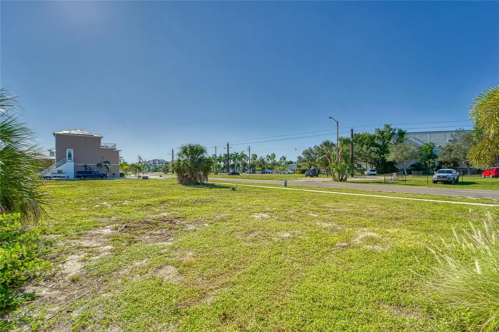 APOLLO BEACH BLVD