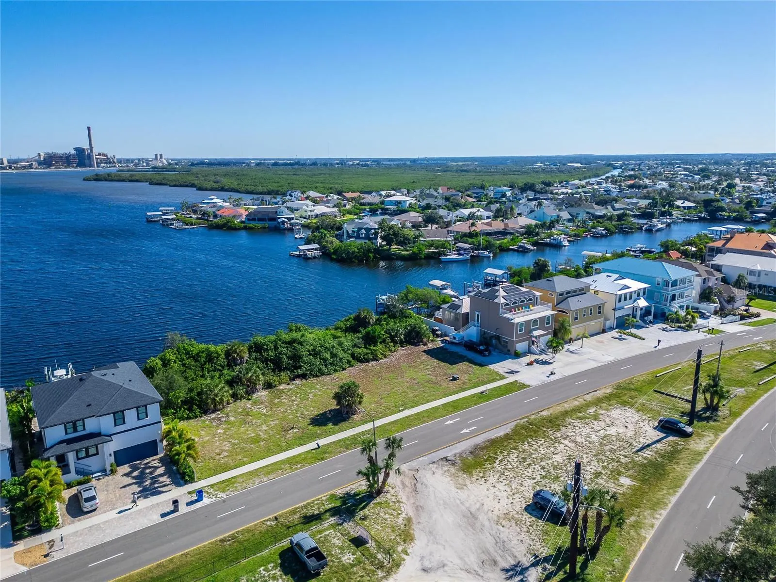 APOLLO BEACH BLVD