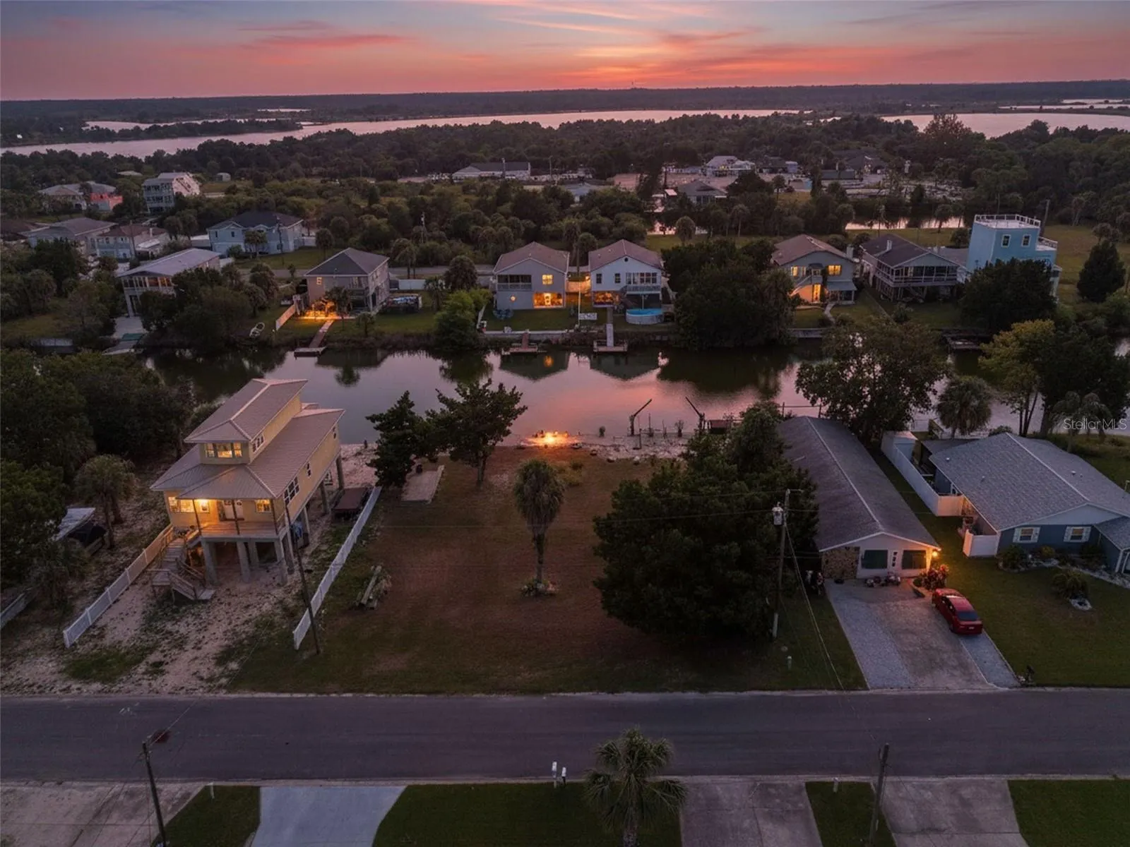 3186 SEA GRAPE DR