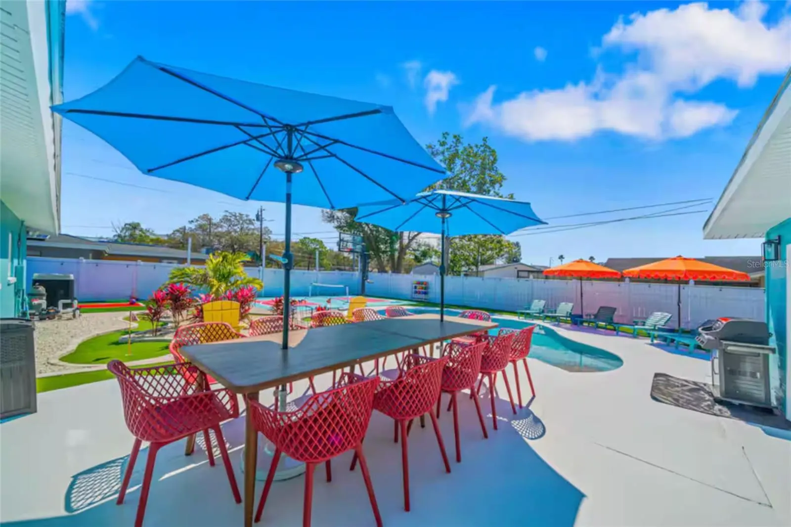 1473 CROYDON DR