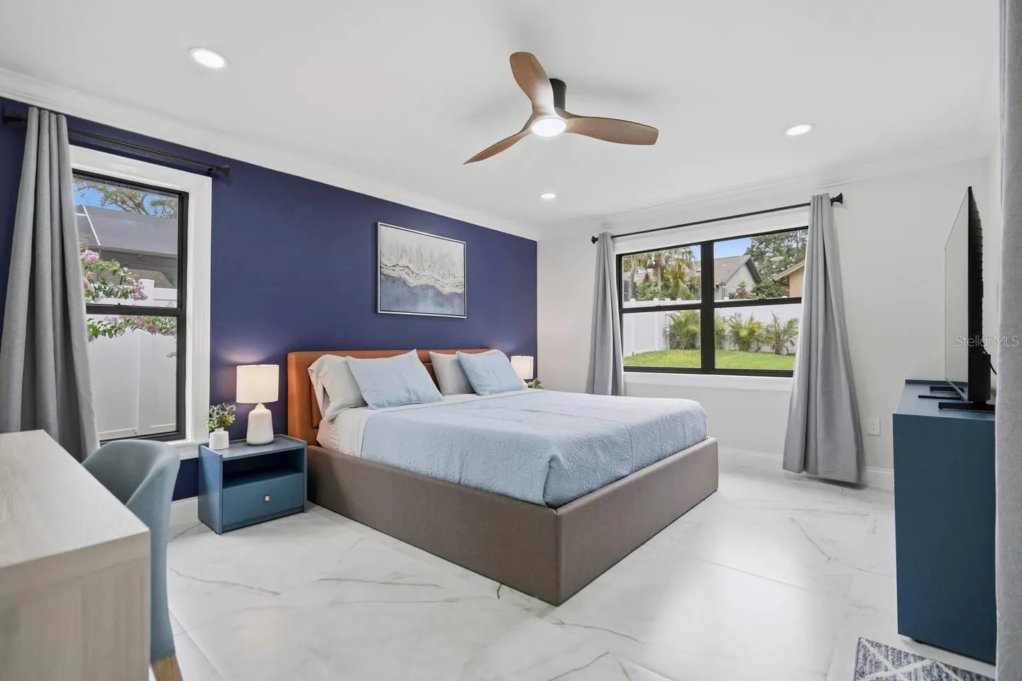 1413 TREETOP DR