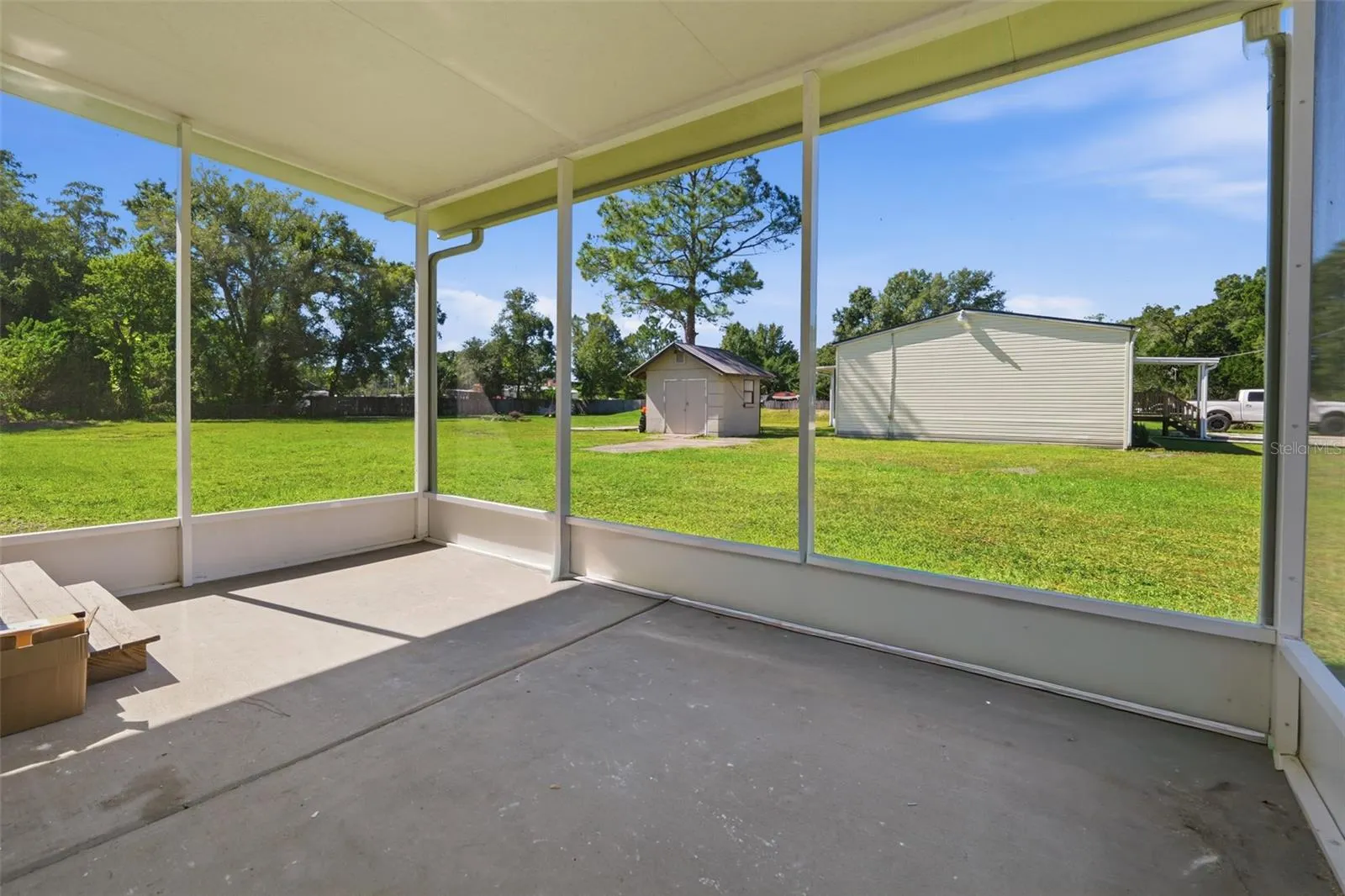 8036 S MEADOWVIEW CIR