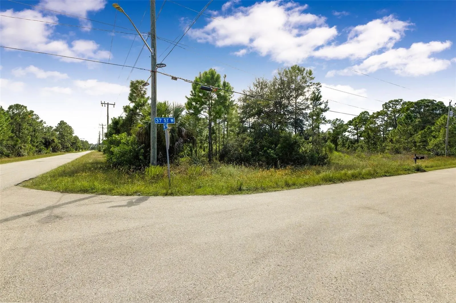 3201 37TH ST W