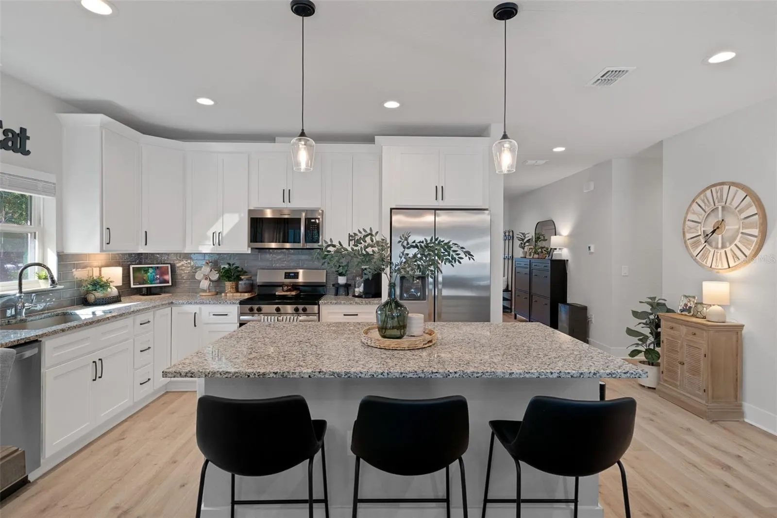 16204 MALDEN RD