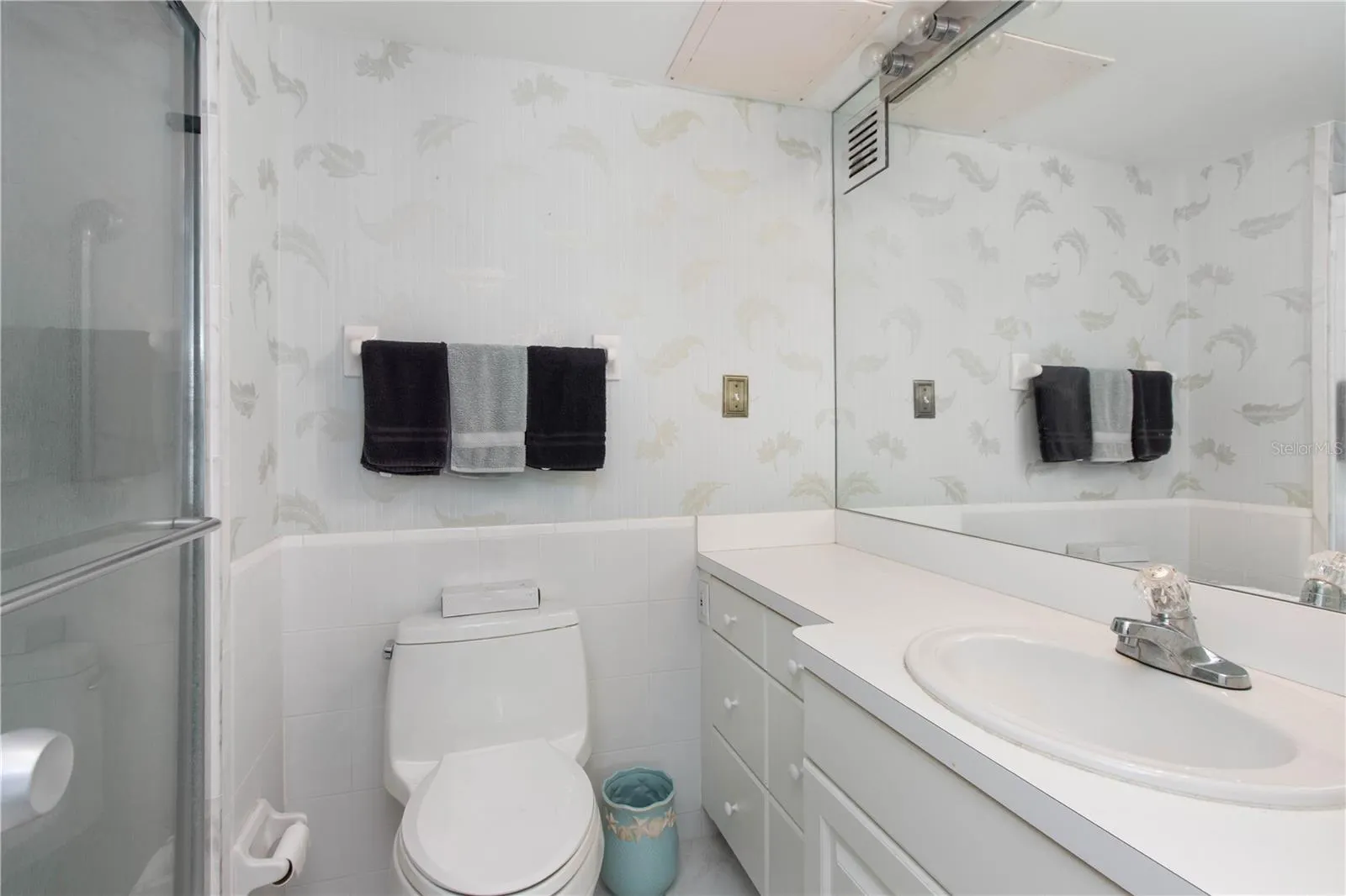31 ISLAND WAY #1507 #1507