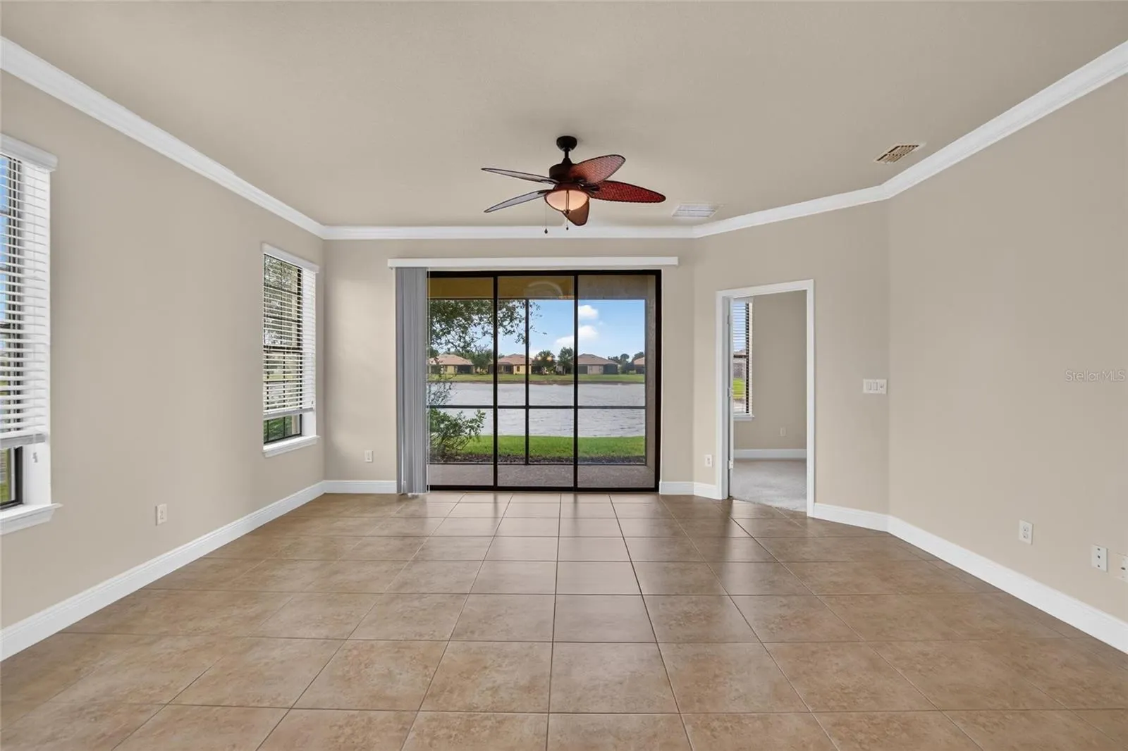 5504 SUNSET FALLS DR
