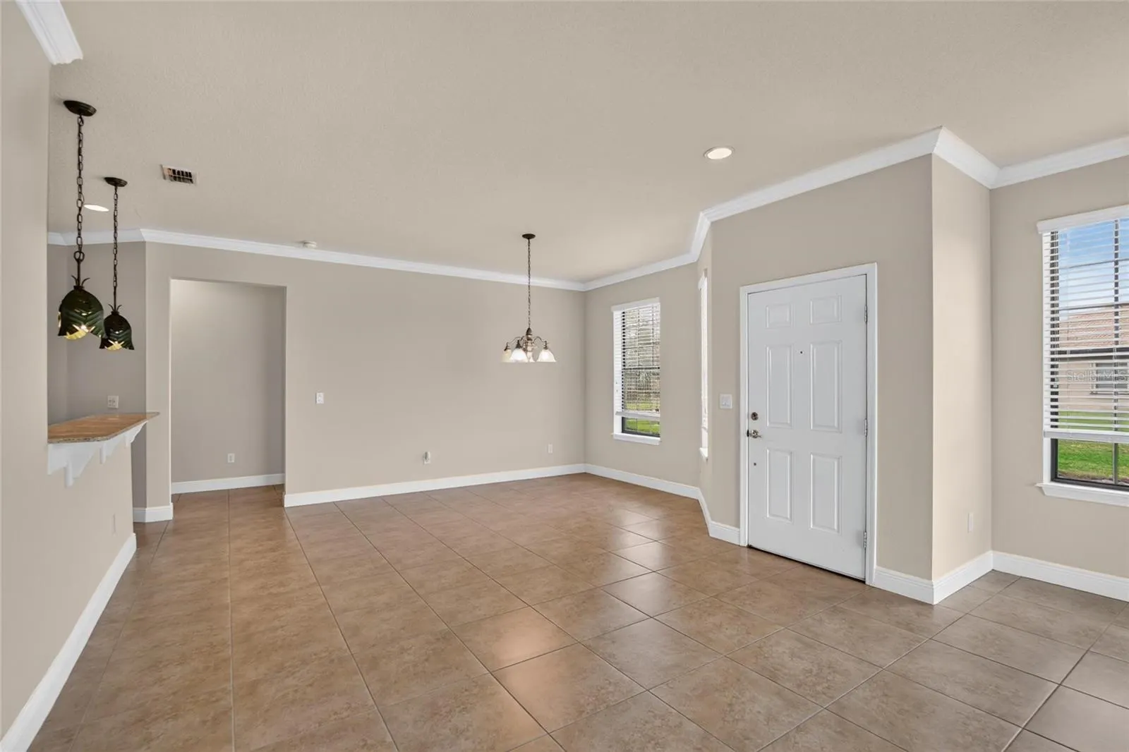 5504 SUNSET FALLS DR