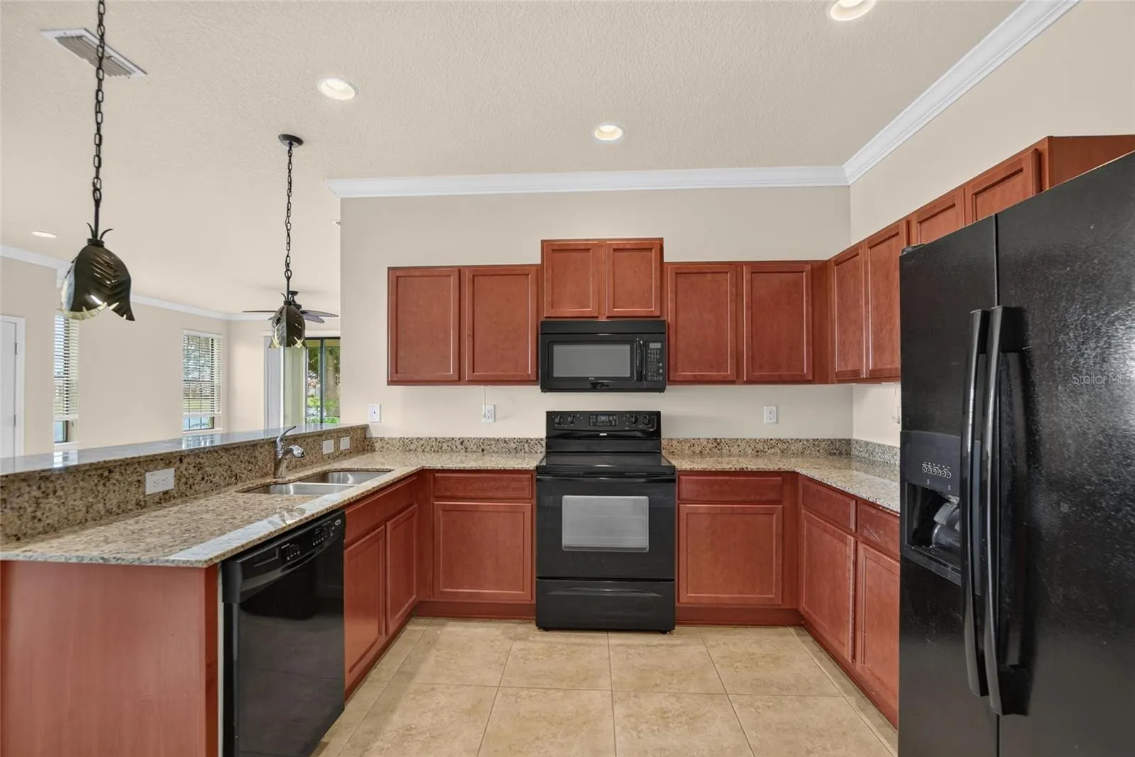 5504 SUNSET FALLS DR