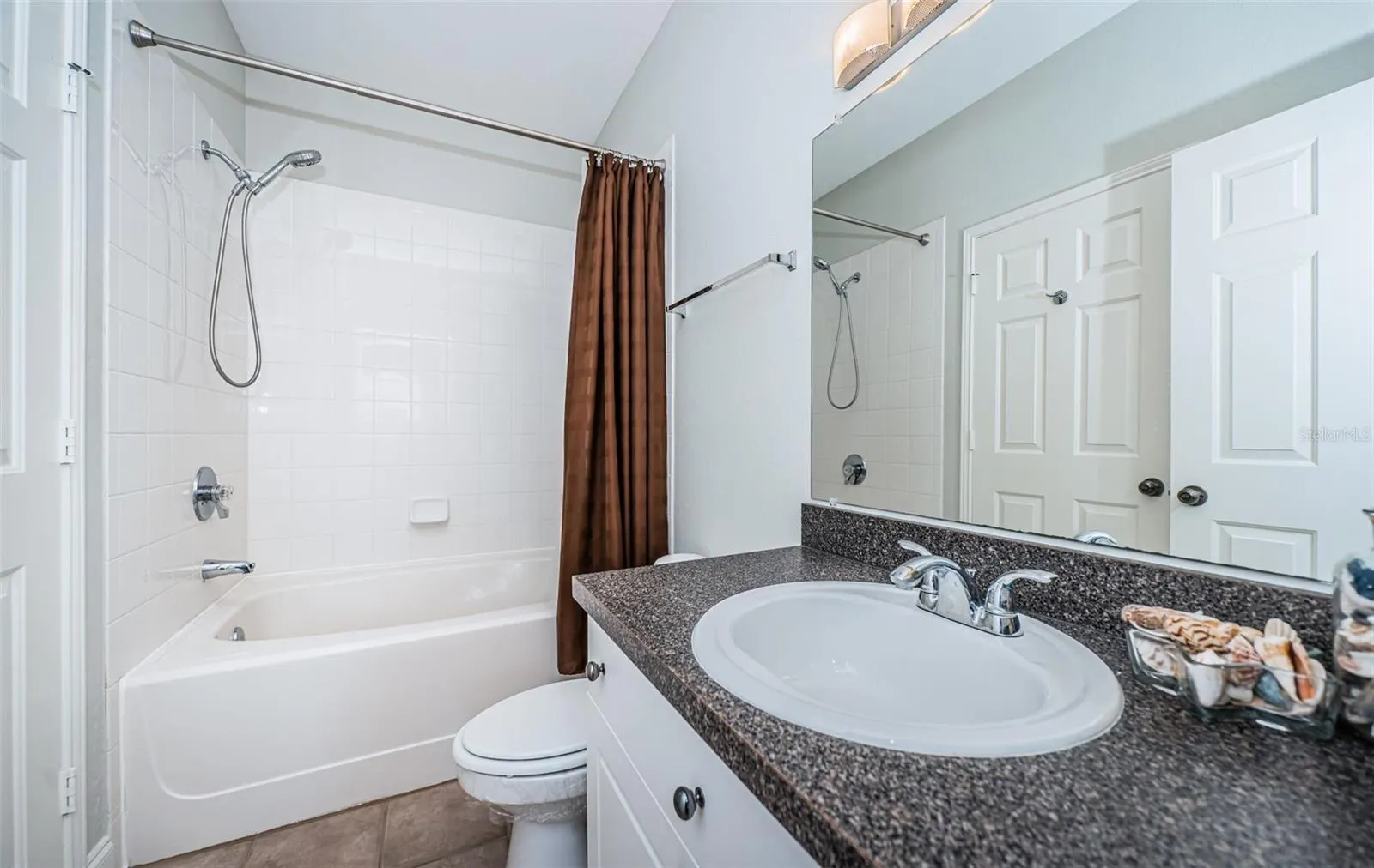 2138 CHIANTI PL #142 #142