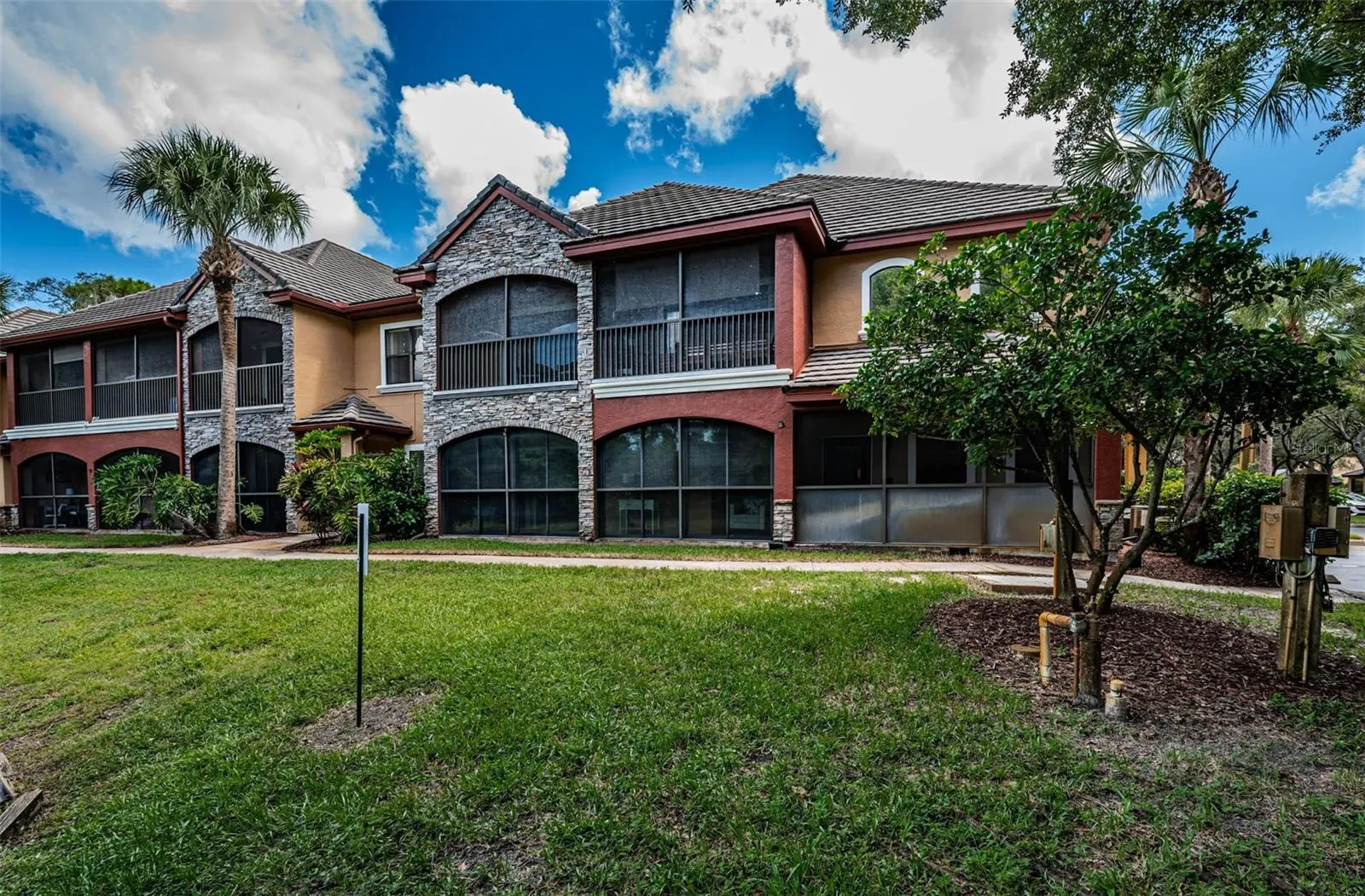 2138 CHIANTI PL #142 #142