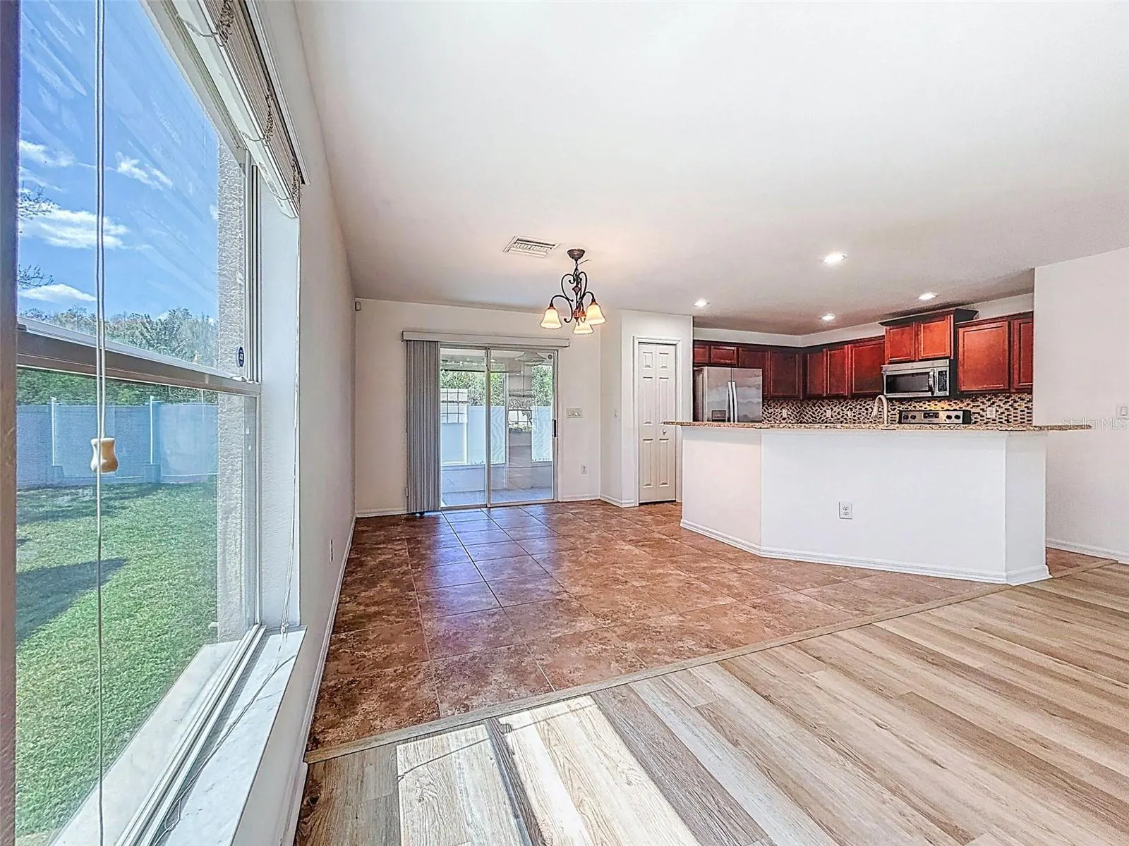 5101 CHIPOTLE LN