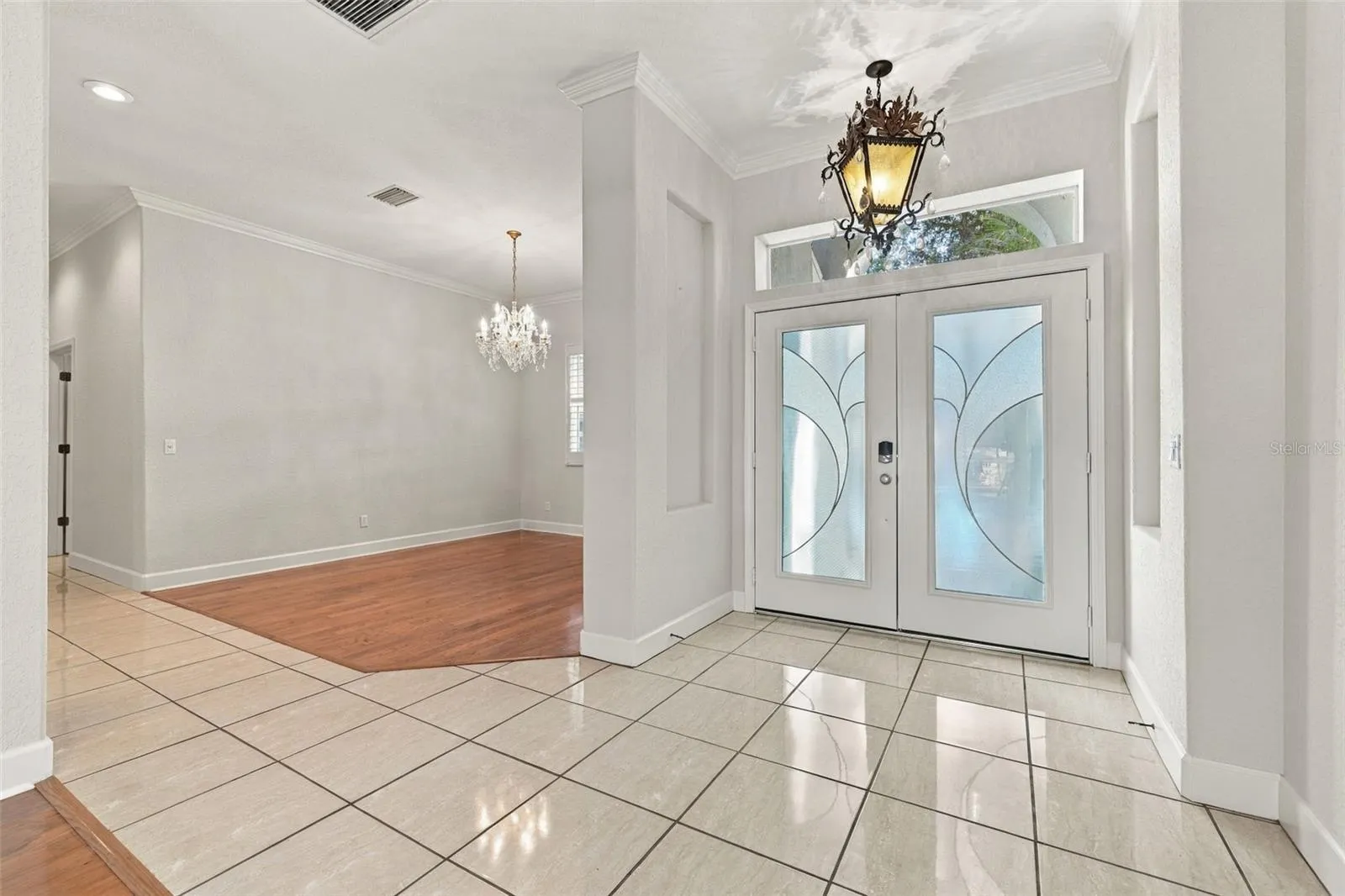 3916 VALRICO GROVE DR