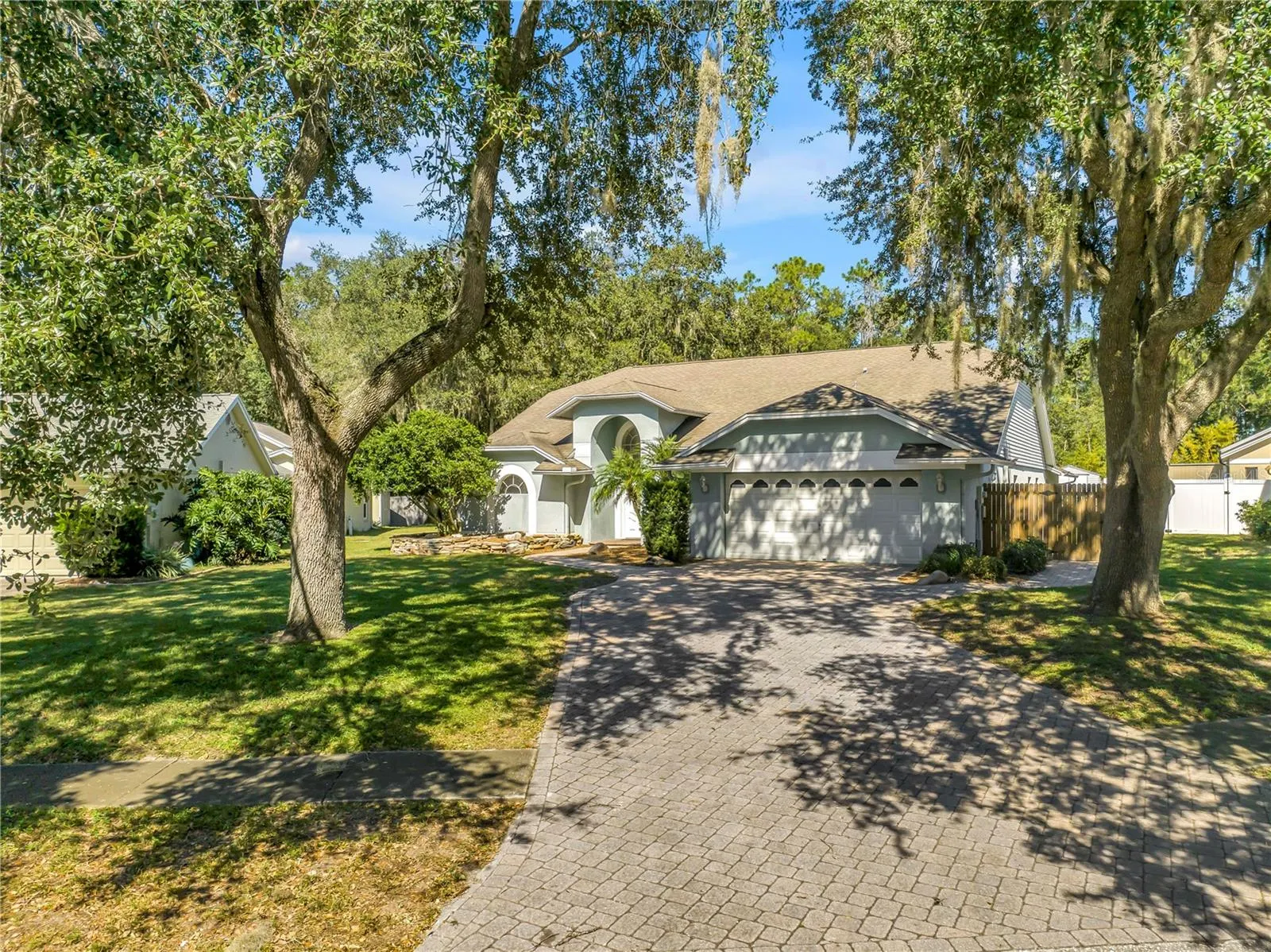 18520 SUNWARD LAKE PL