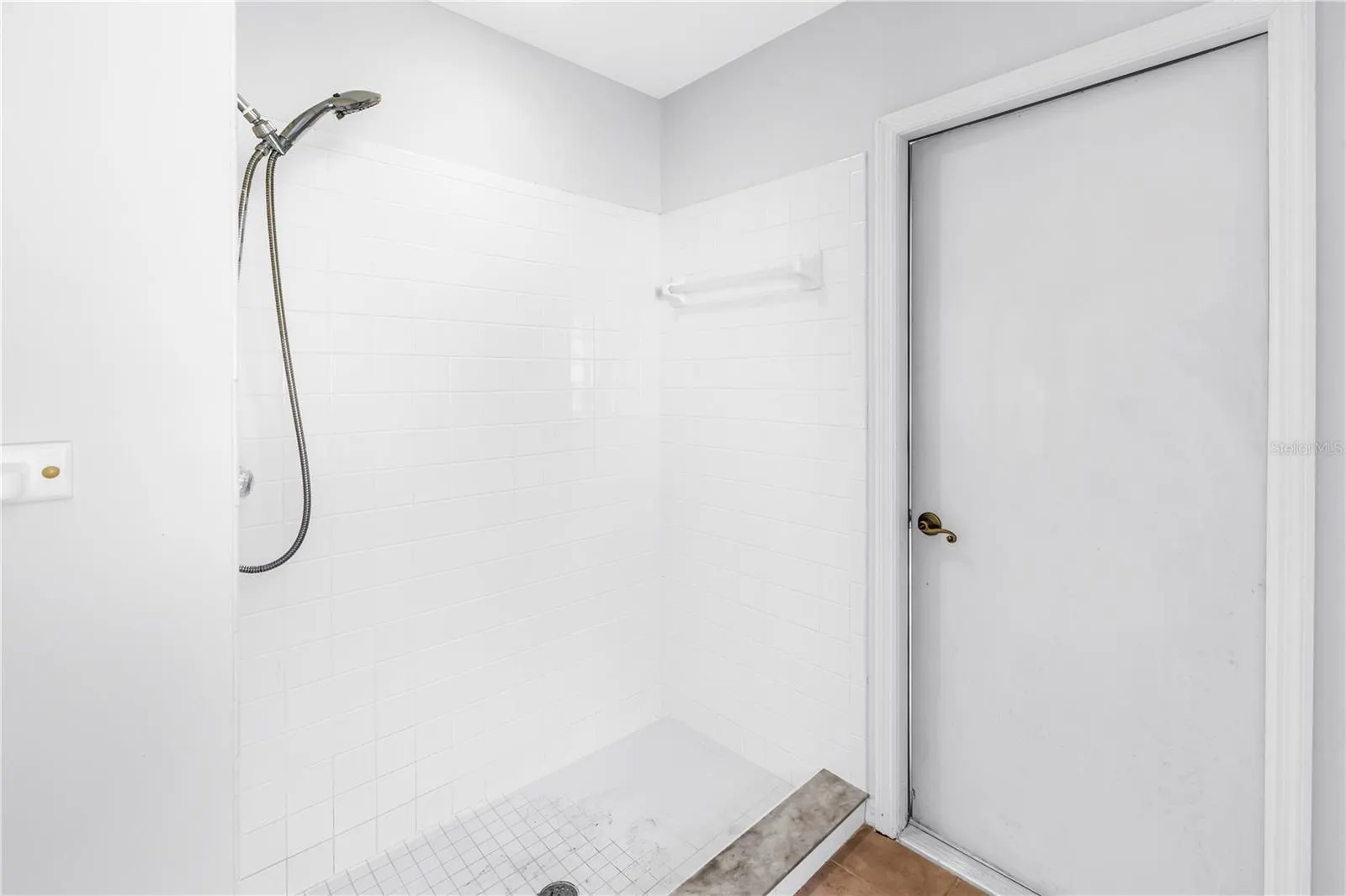 18520 SUNWARD LAKE PL