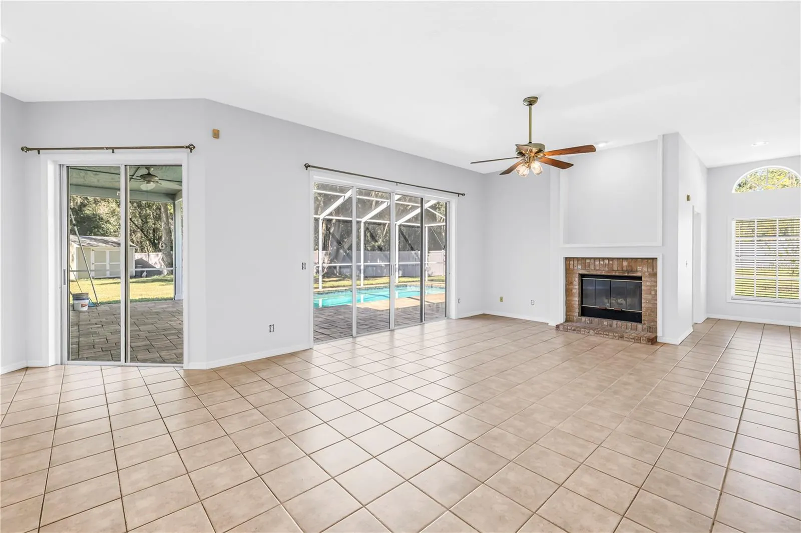 18520 SUNWARD LAKE PL