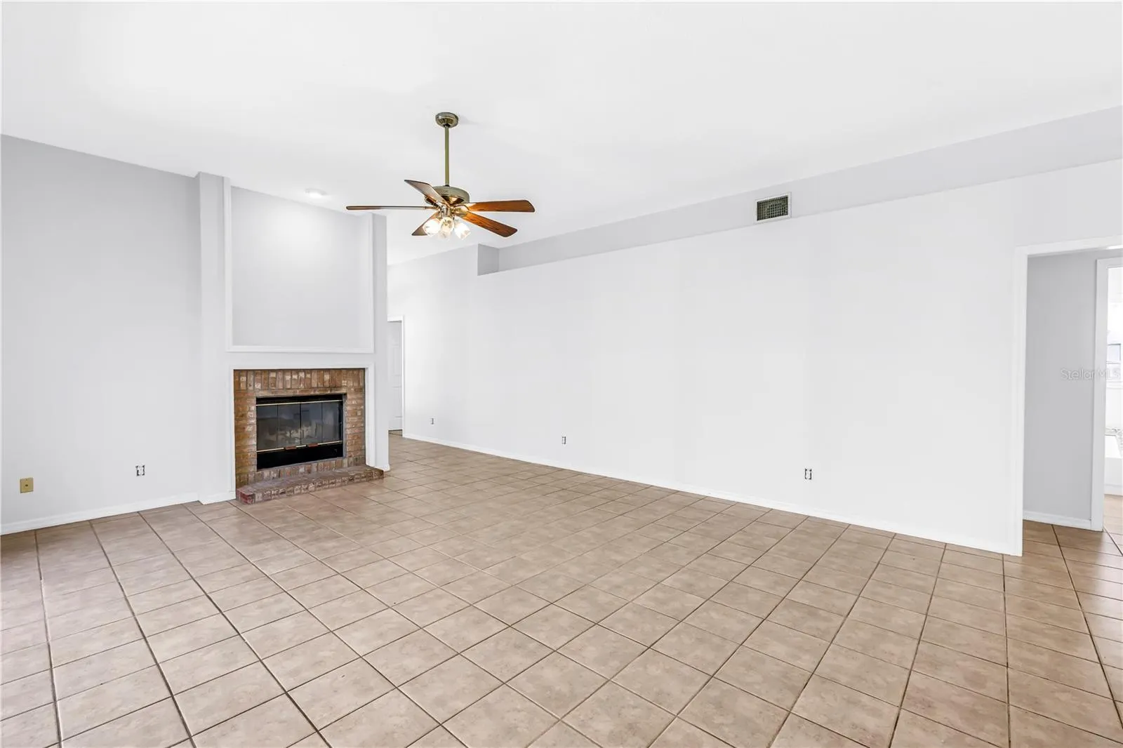 18520 SUNWARD LAKE PL