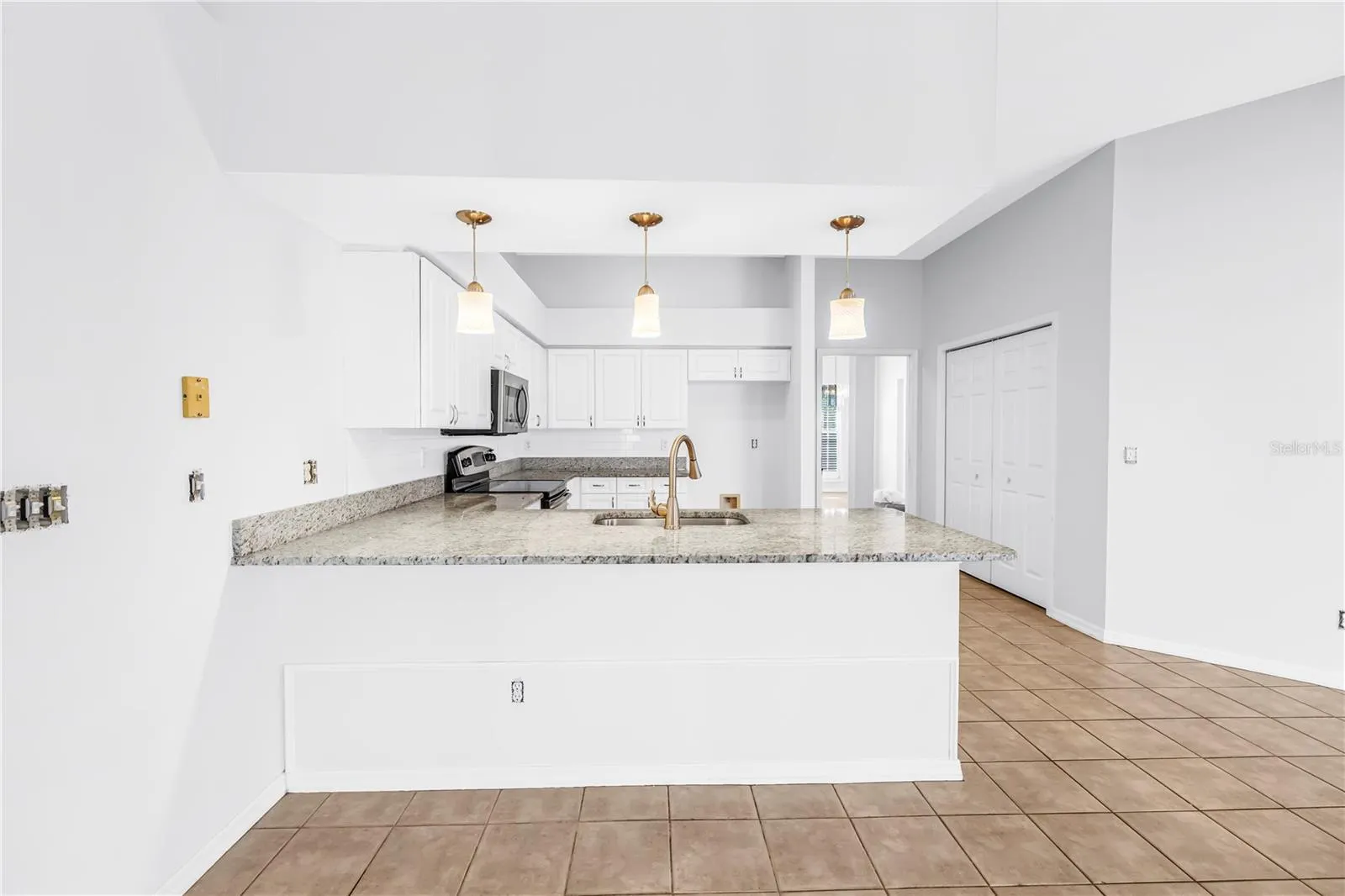 18520 SUNWARD LAKE PL