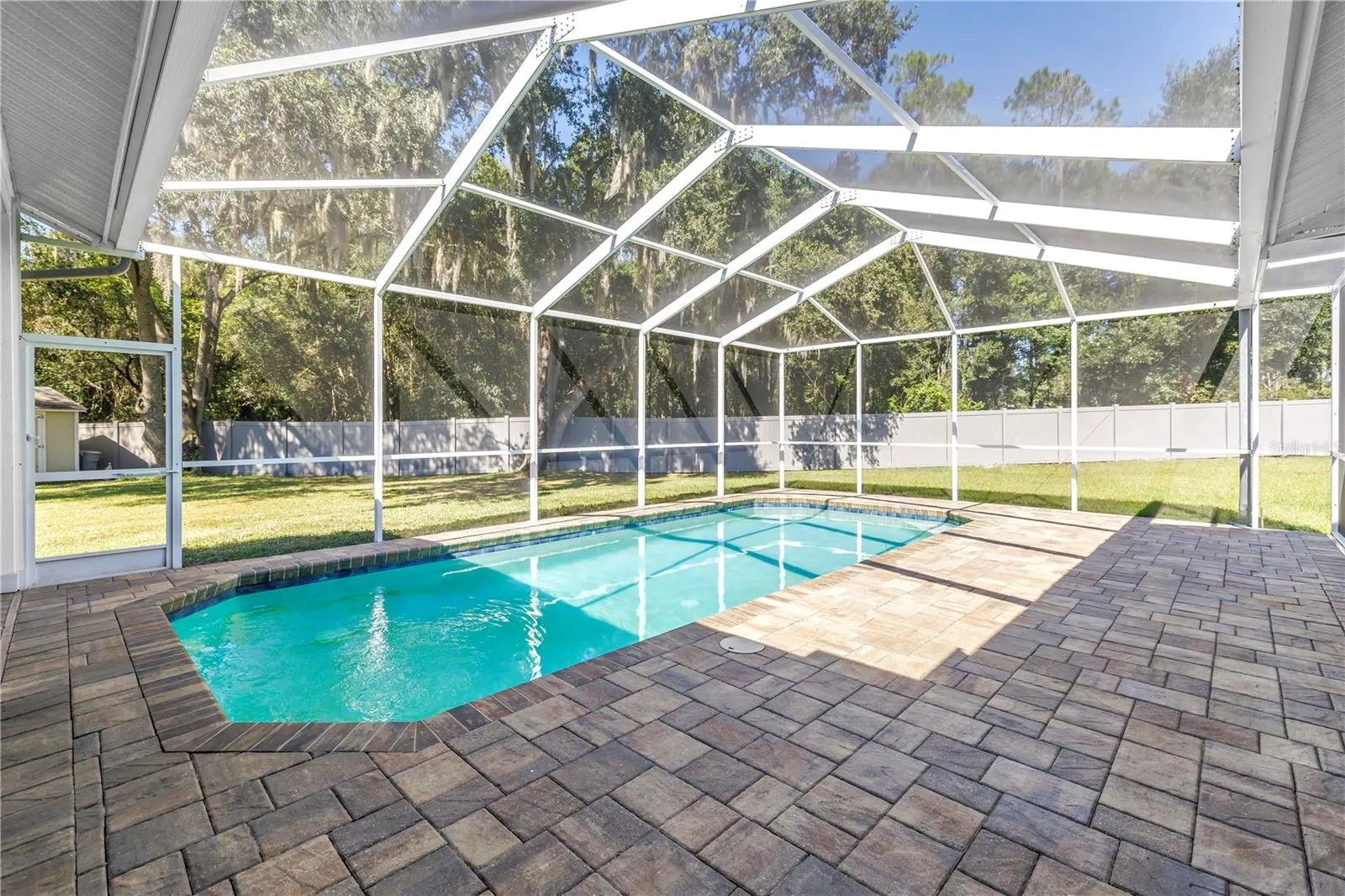 18520 SUNWARD LAKE PL