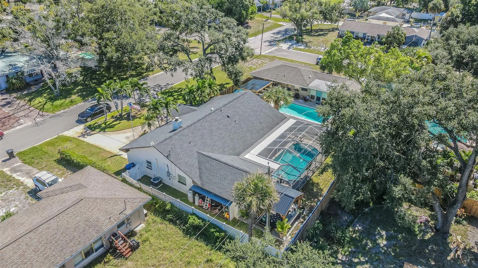 1362 ROBINSON DR