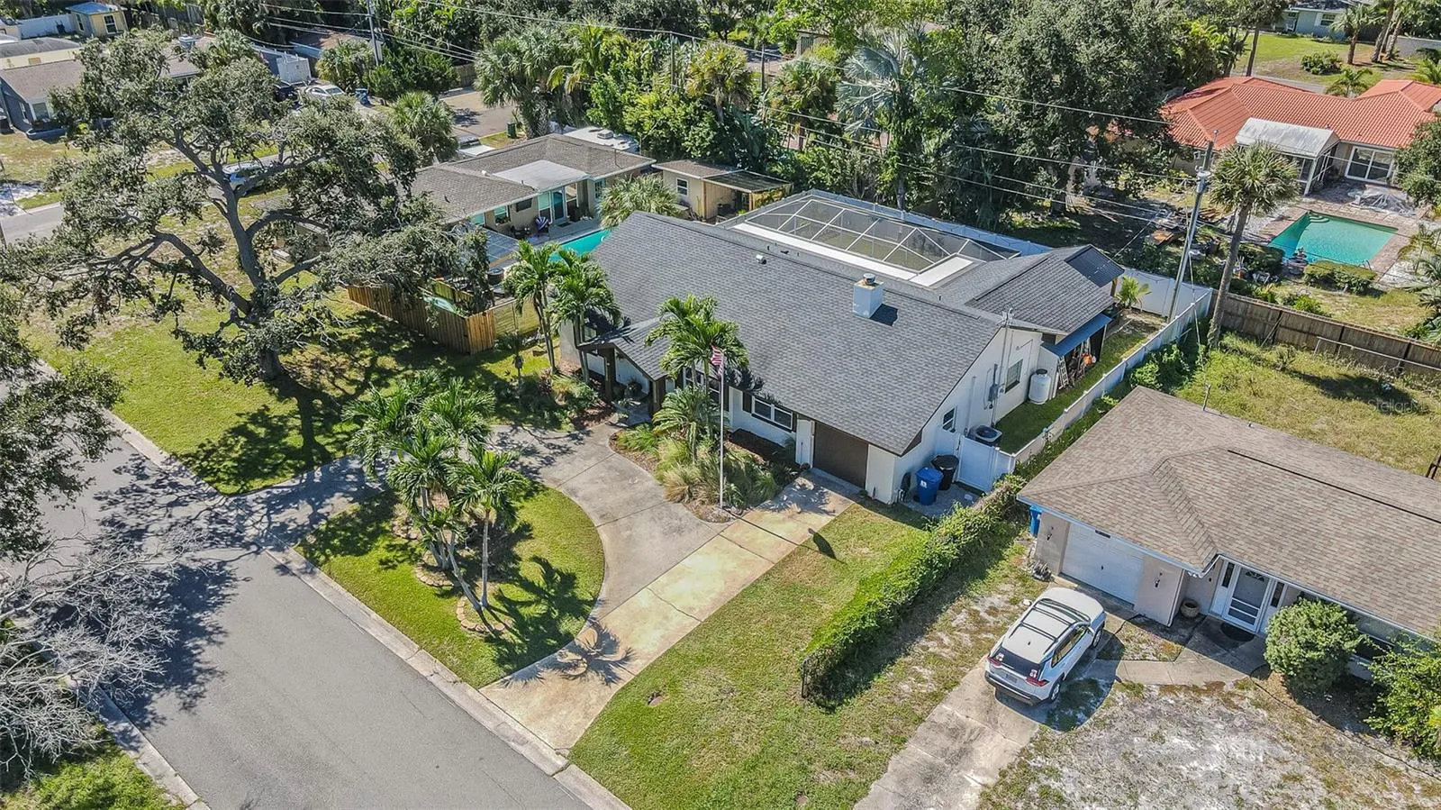 1362 ROBINSON DR