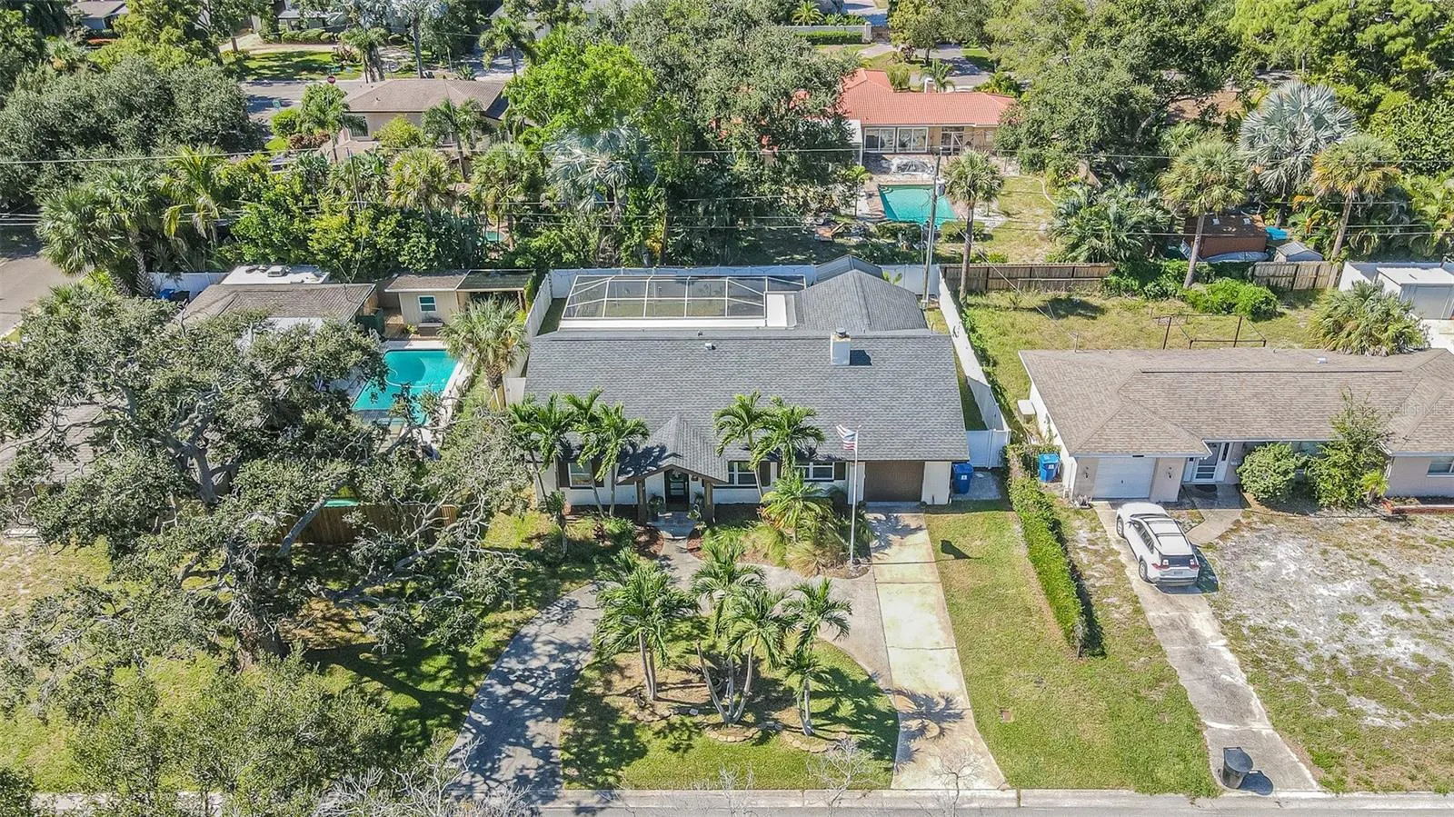 1362 ROBINSON DR