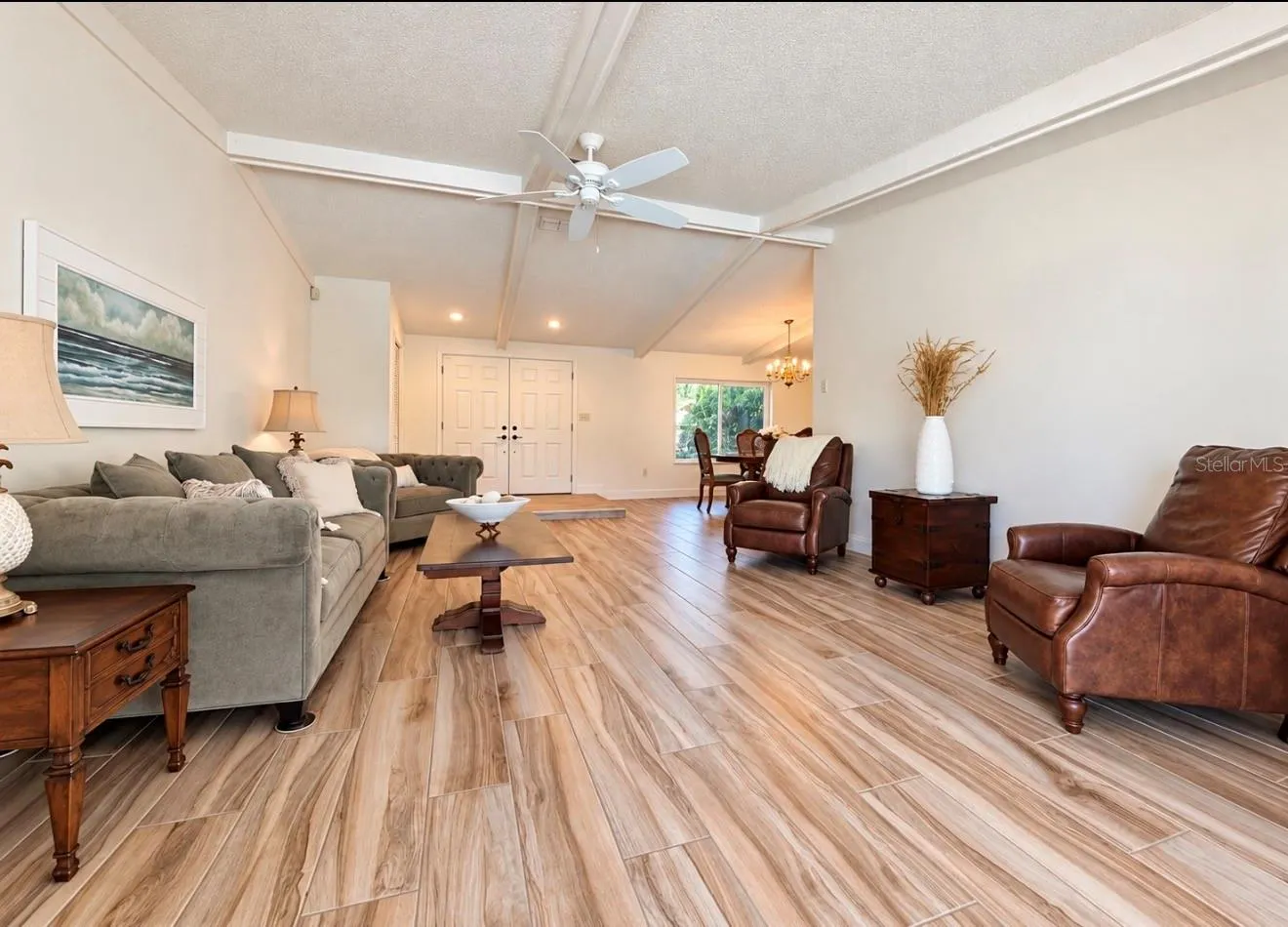 9690 LEEWARD AVE