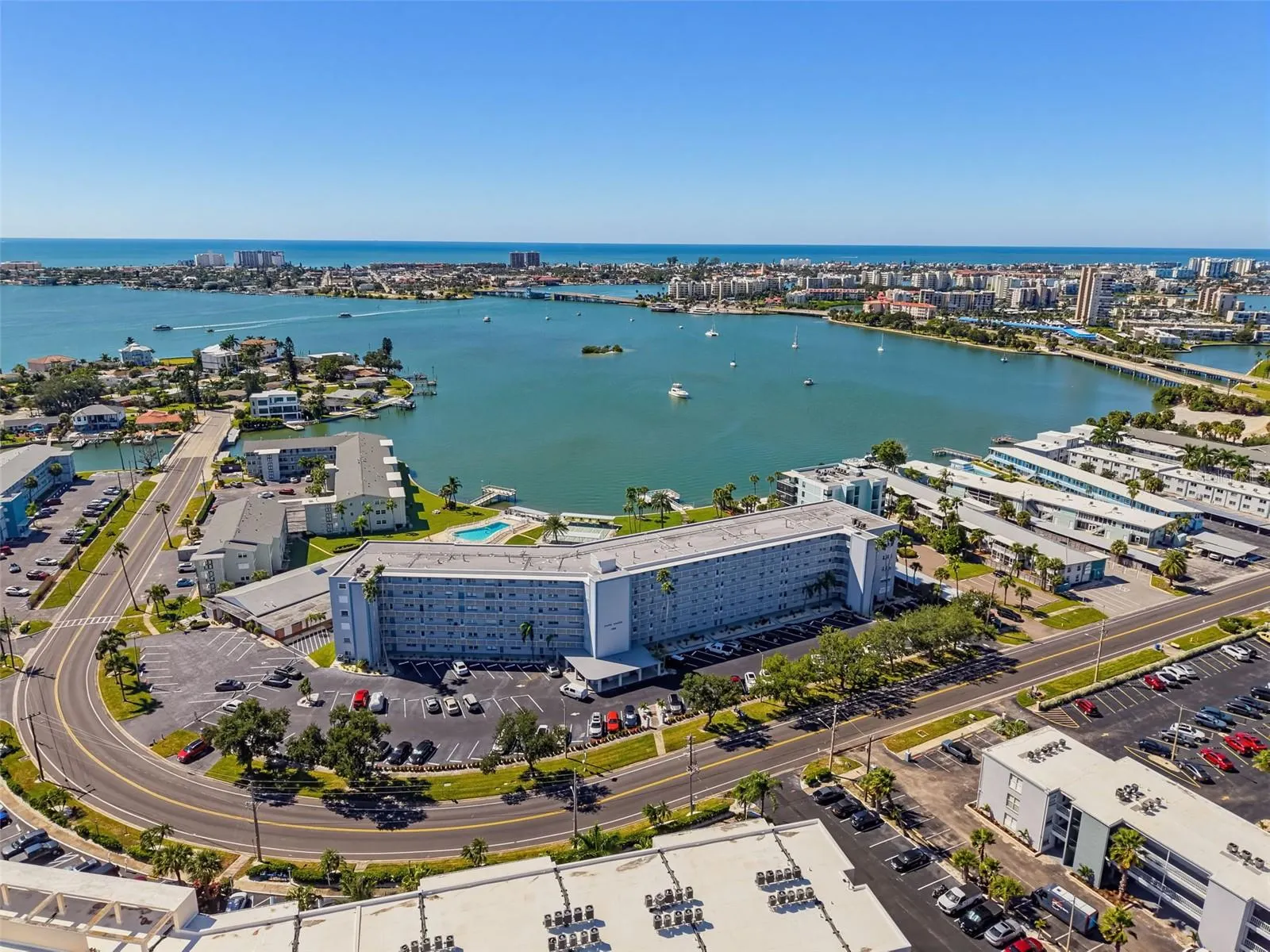 1868 SHORE DR S #511 #511