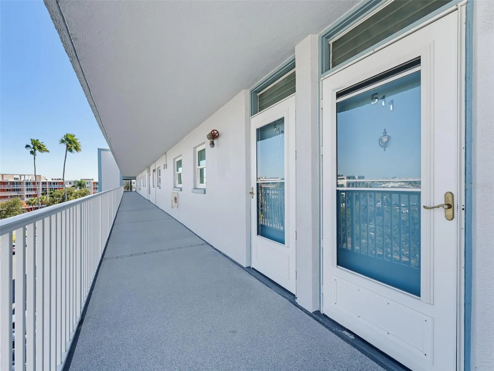 1868 SHORE DR S #511 #511