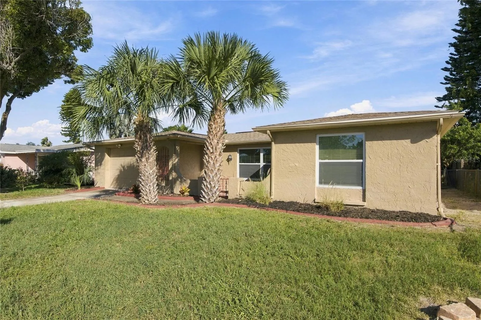 7401 OAK CREST DR