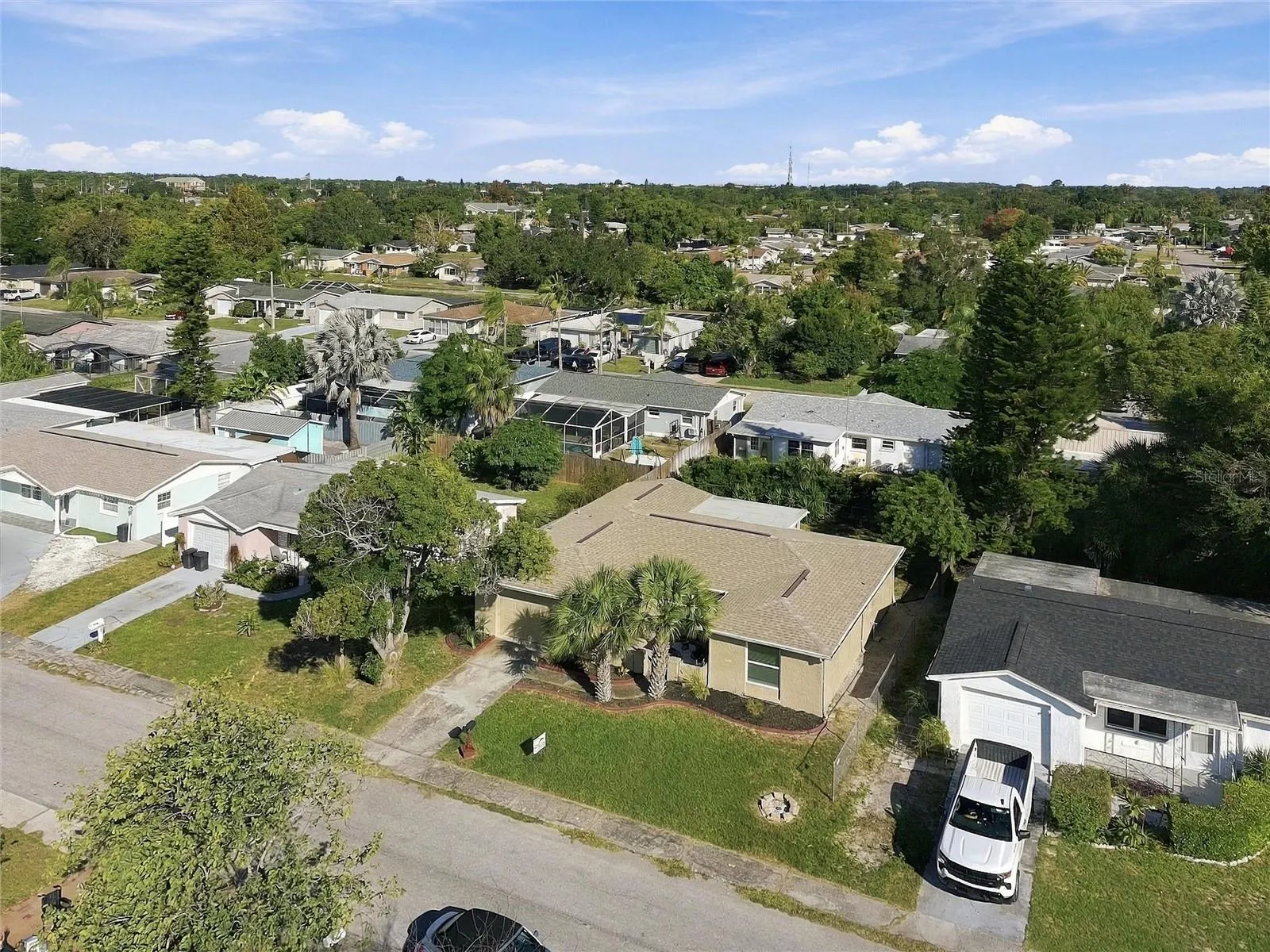 7401 OAK CREST DR