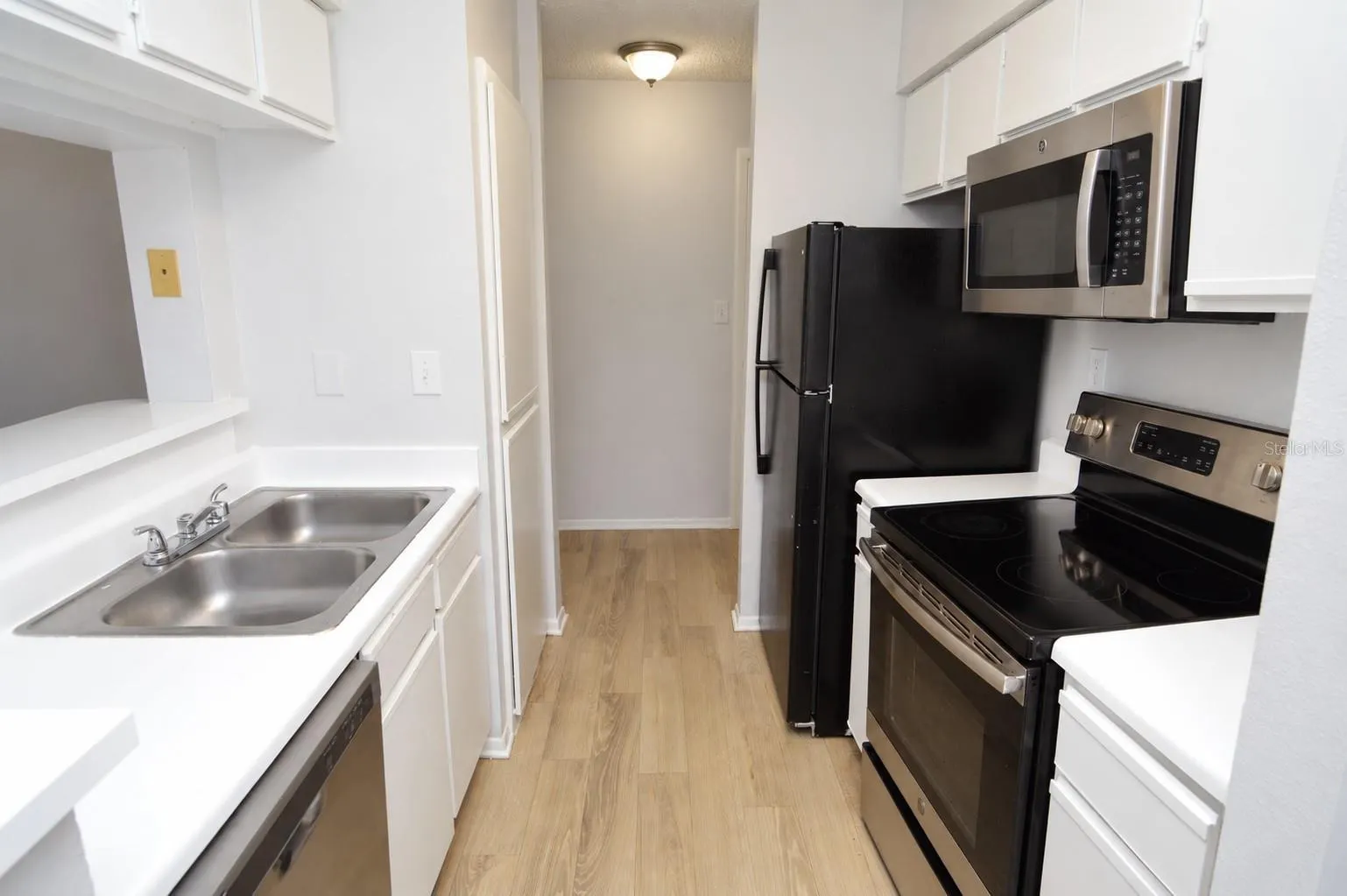 8647 MALLARD RESERVE DR #202 #202
